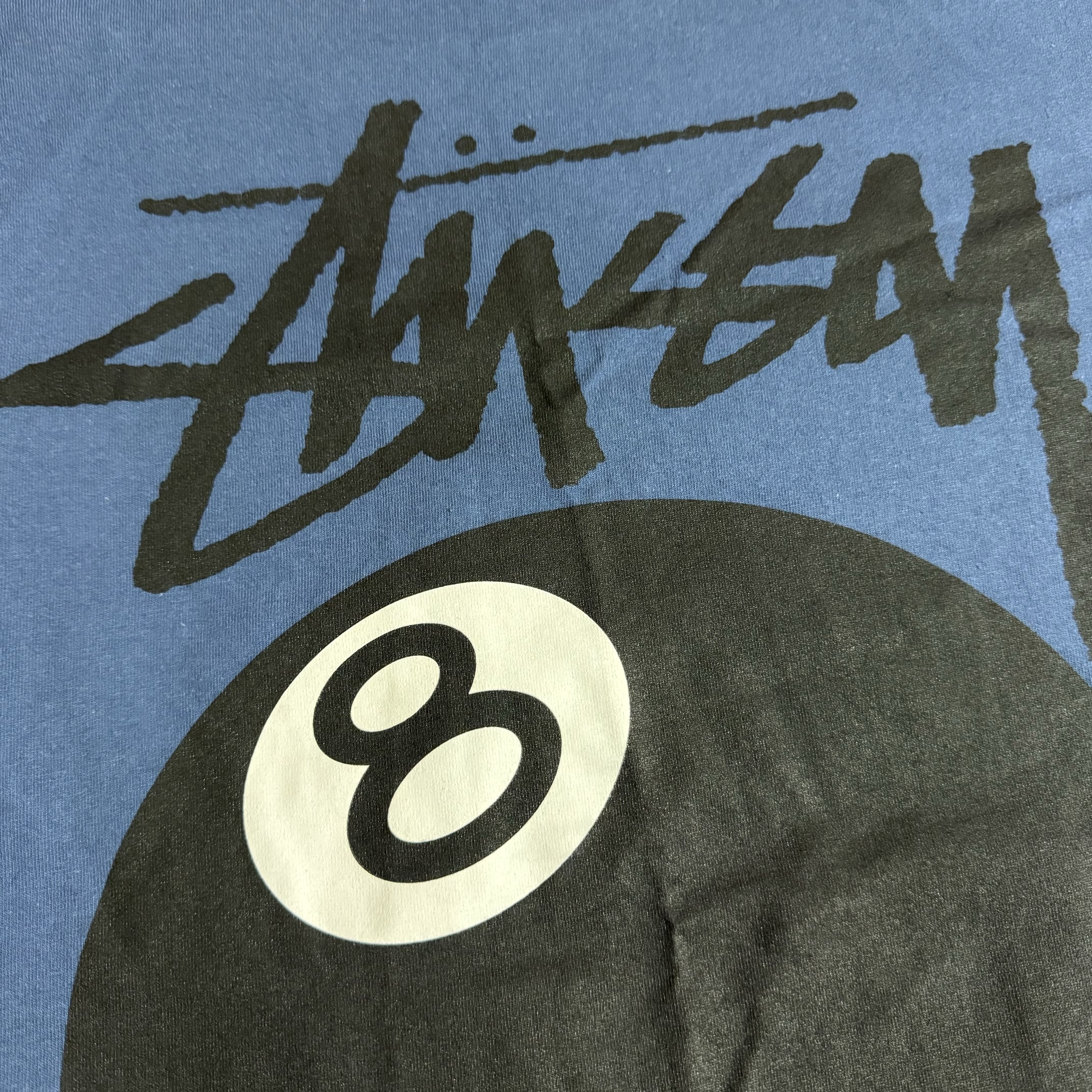 Stussy 8 Ball T-Shirt Midnight - 22SS 착용 스타일
