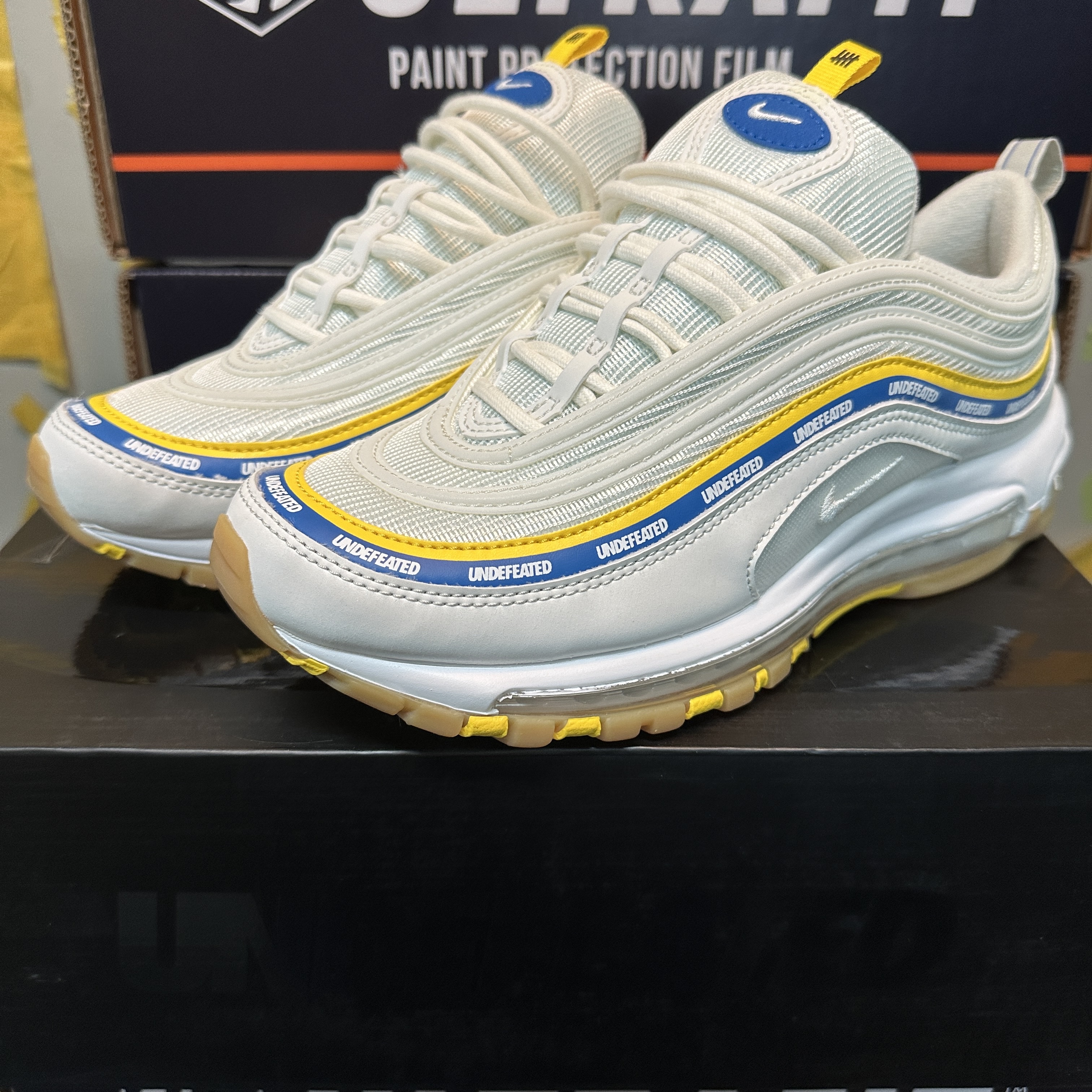 Nike x Undefeated Air Max 97 White 착용 스타일