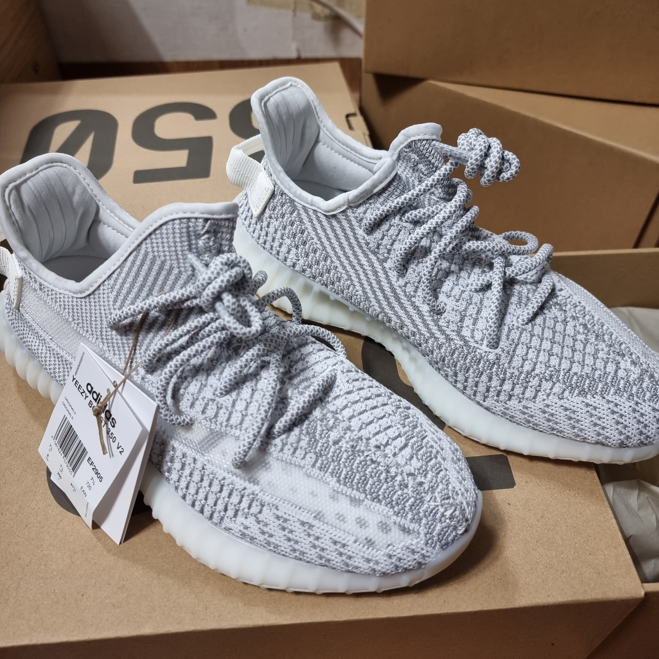 Adidas Yeezy Boost 350 V2 Static 2023 착용 스타일