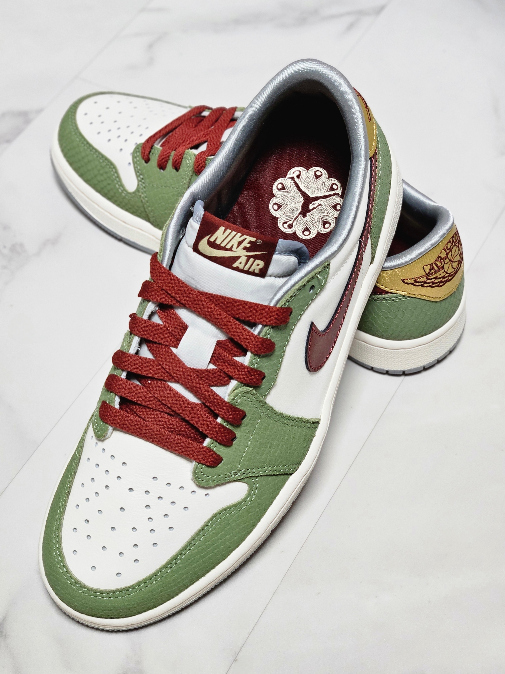 Jordan 1 Retro Low OG Chinese New Year 착용 스타일 - 2