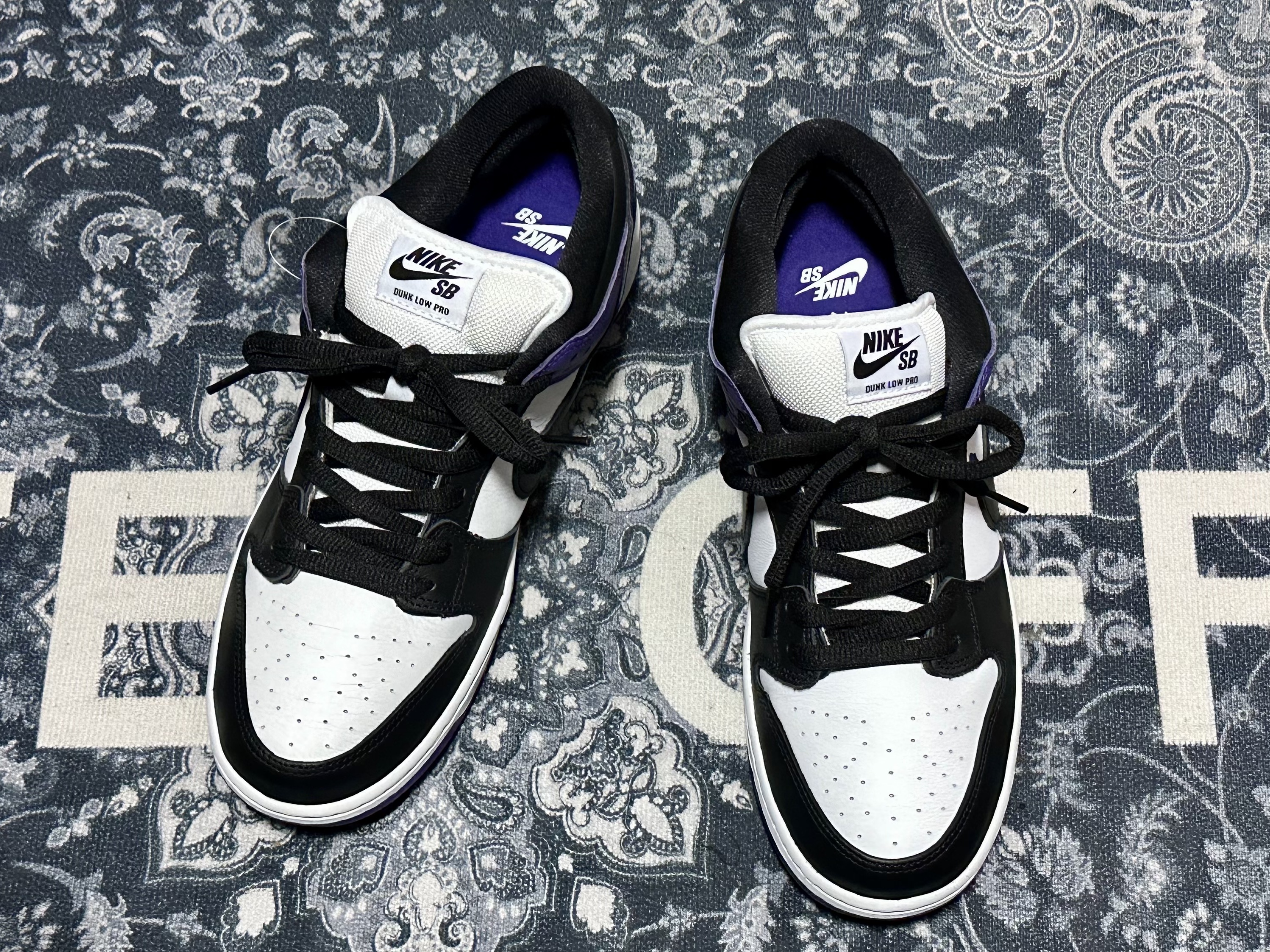 Nike SB Dunk Low Pro Court Purple 착용 스타일 - 4