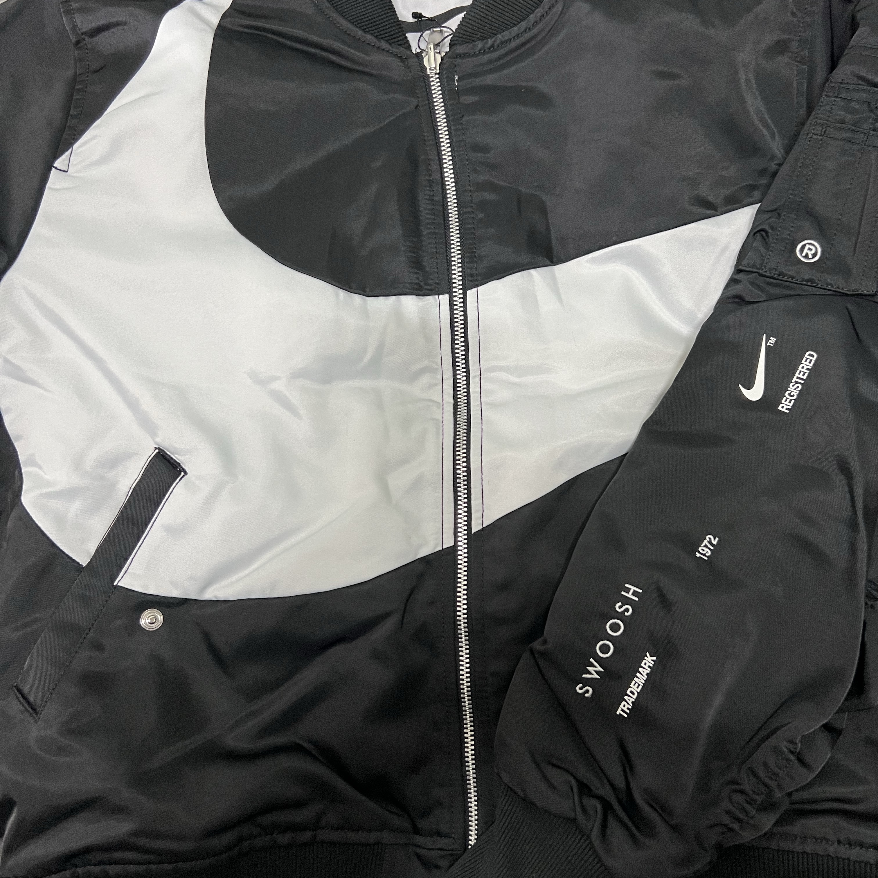 Nike NSW Swoosh Therma-Fit Bomber Black - Asia 착용 스타일 - 1