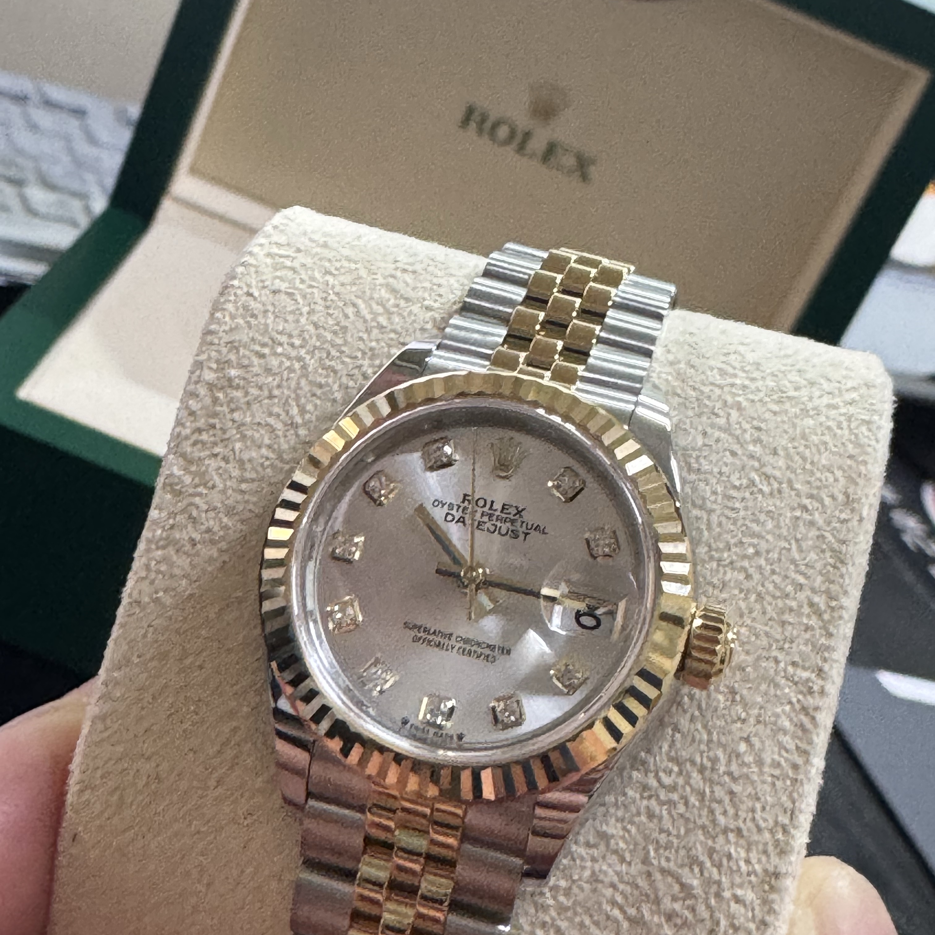 Rolex Lady-Datejust 28mm 279173 Silver Diamond-Set Jubilee, Rolex Lady-Datejust 28mm 279173 Silver Diamond-Set Jubilee 착용 스타일 - 1
