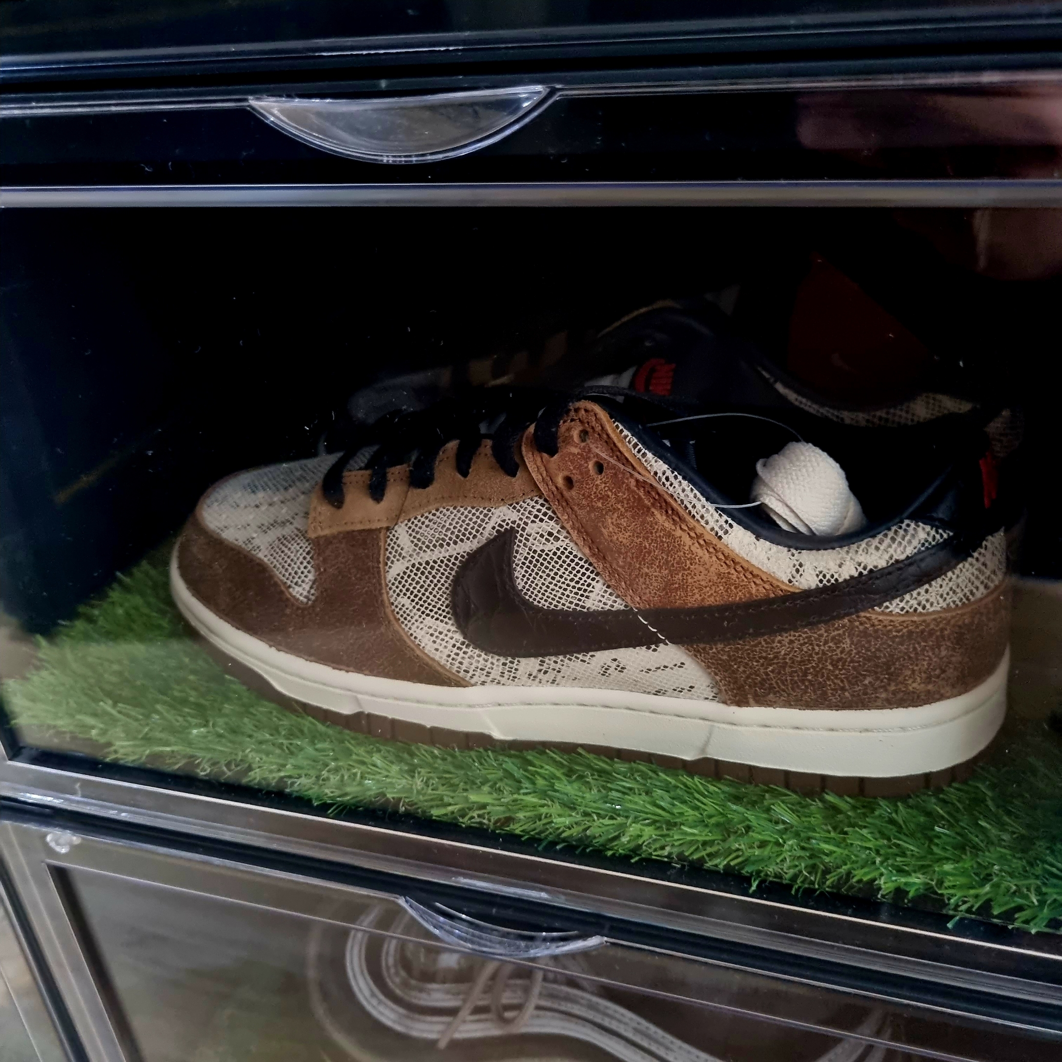 Nike Dunk Low PRM Head to Head 착용 스타일