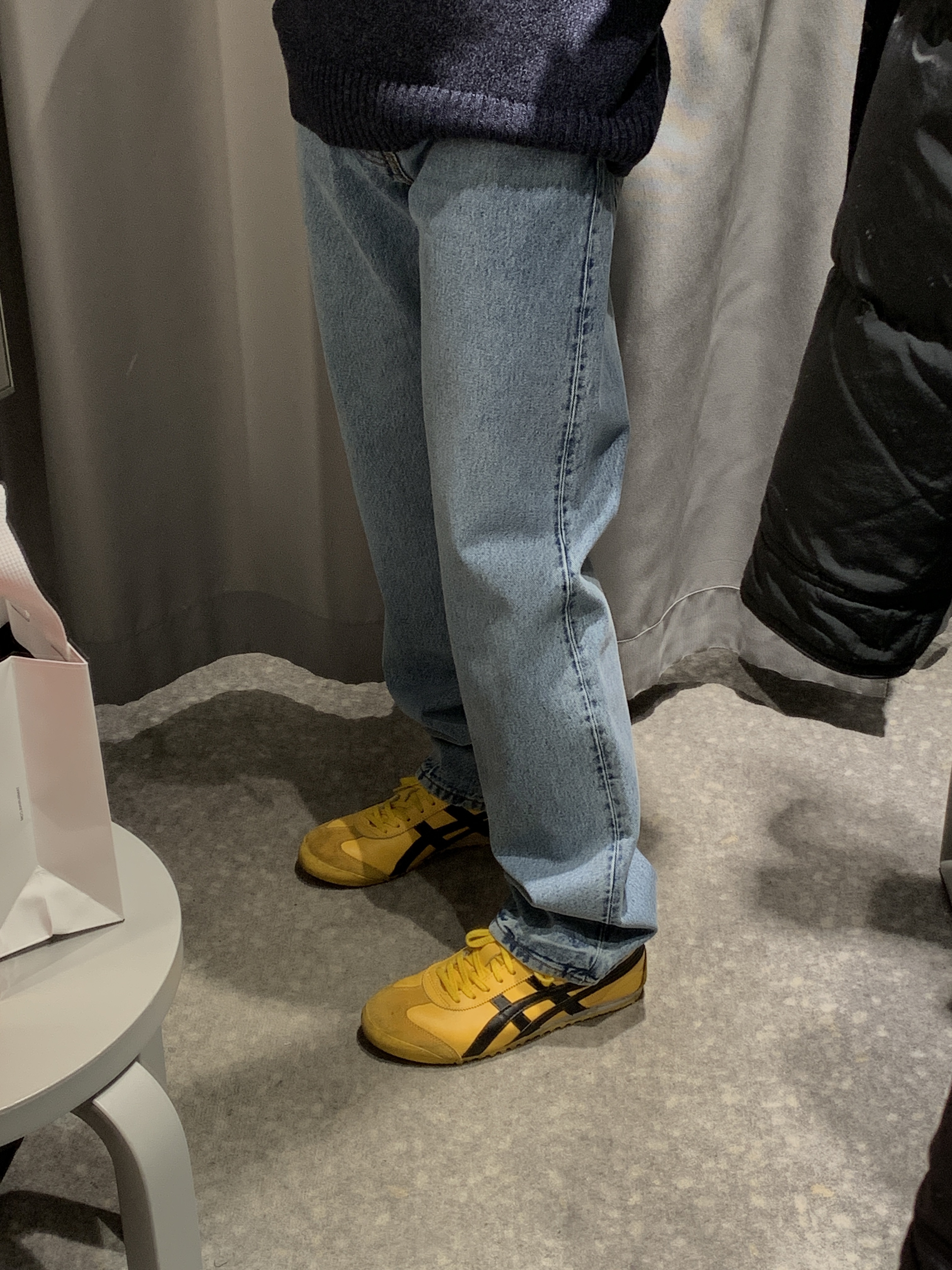 Onitsuka Tiger Mexico 66 Yellow Black 착용 스타일