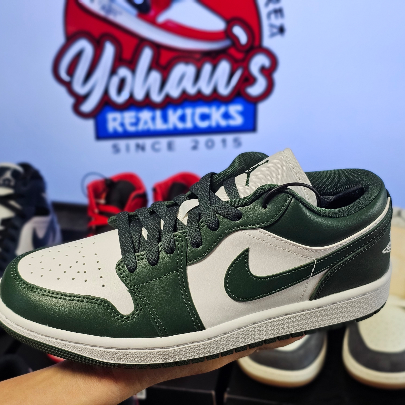 (W) Jordan 1 Low White Galactic Jade 착용 스타일