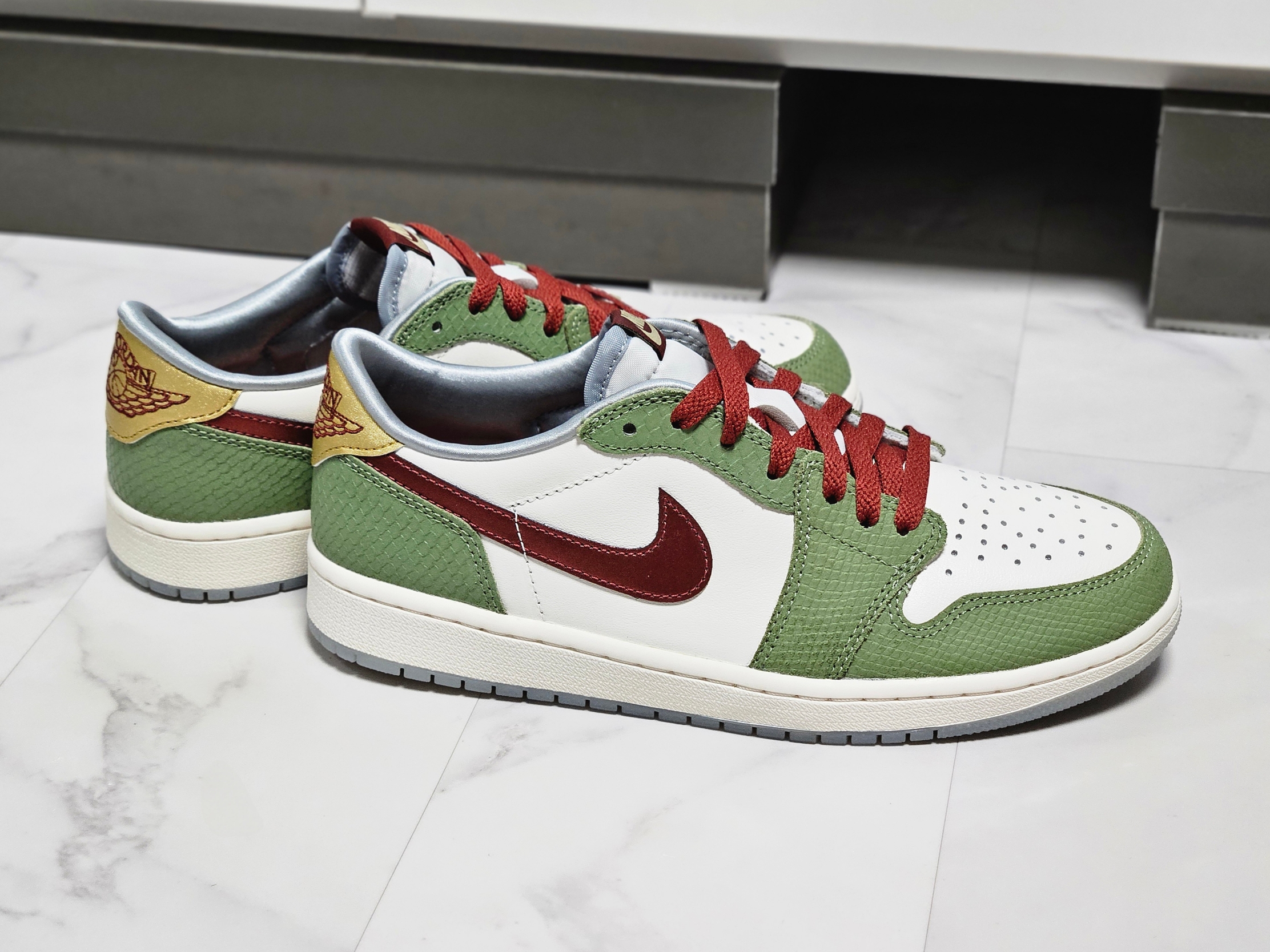 Jordan 1 Retro Low OG Chinese New Year 착용 스타일 - 7
