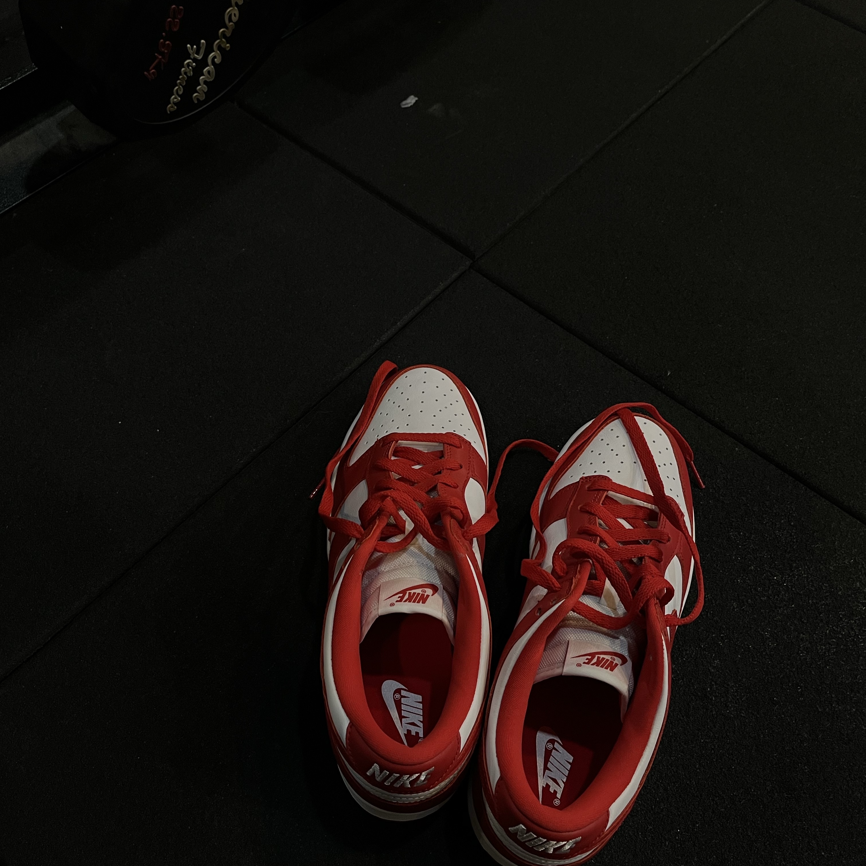 Nike Dunk Low SP White and University Red 2023 착용 스타일