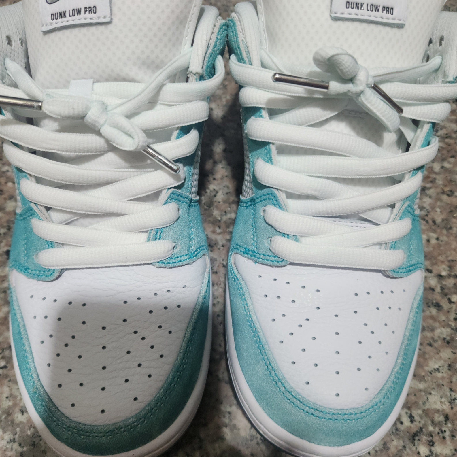 Nike x April Skateboards SB Dunk Low Pro QS Racer Blue Metallic Silver 착용 스타일 - 1