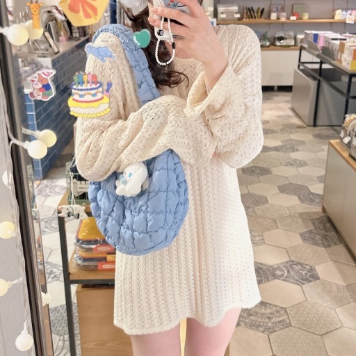 COS Quilted Mini Bag Light Blue 착용 스타일