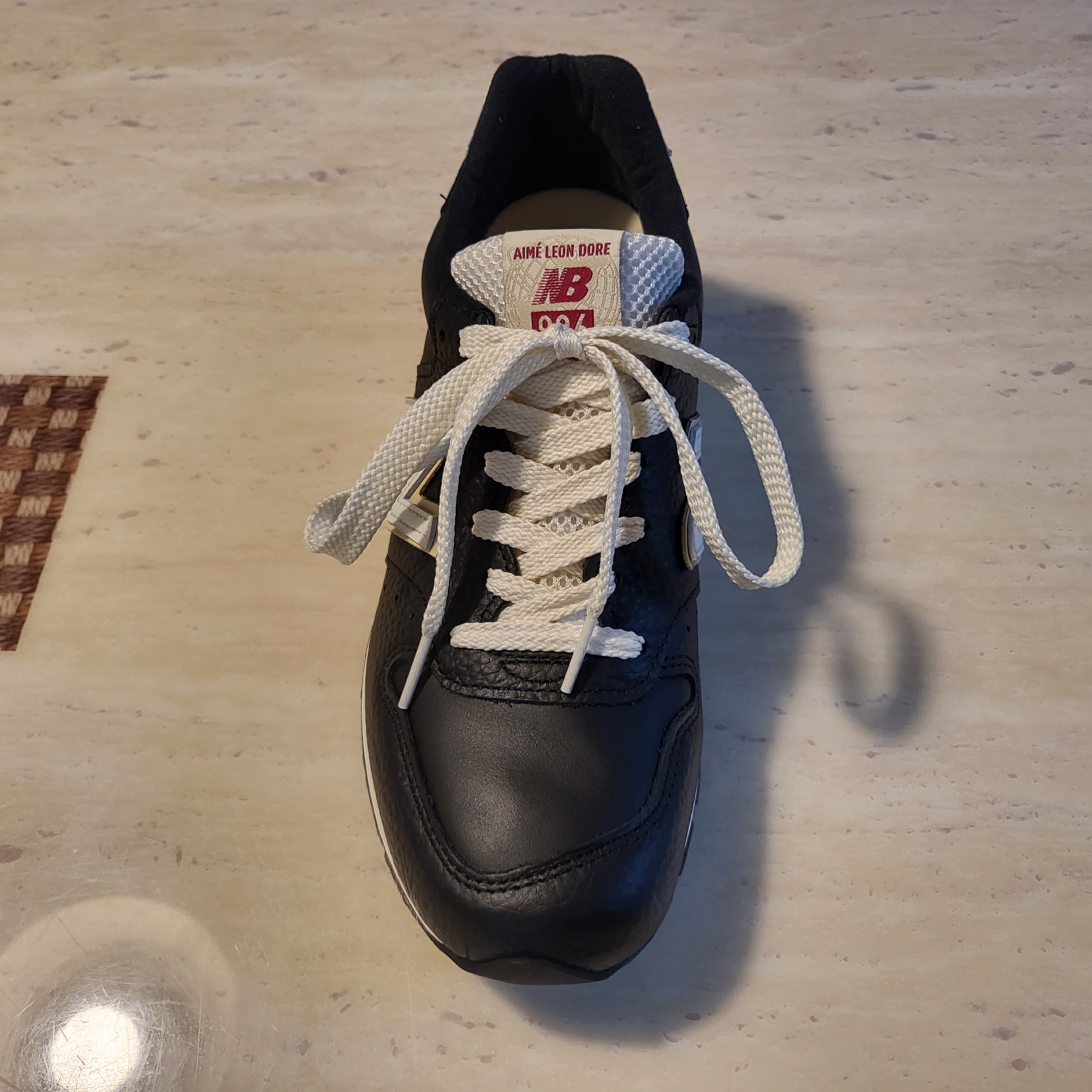 New Balance x Aime Leon Dore Made in USA 996 Black Sandstone 착용 스타일 - 3