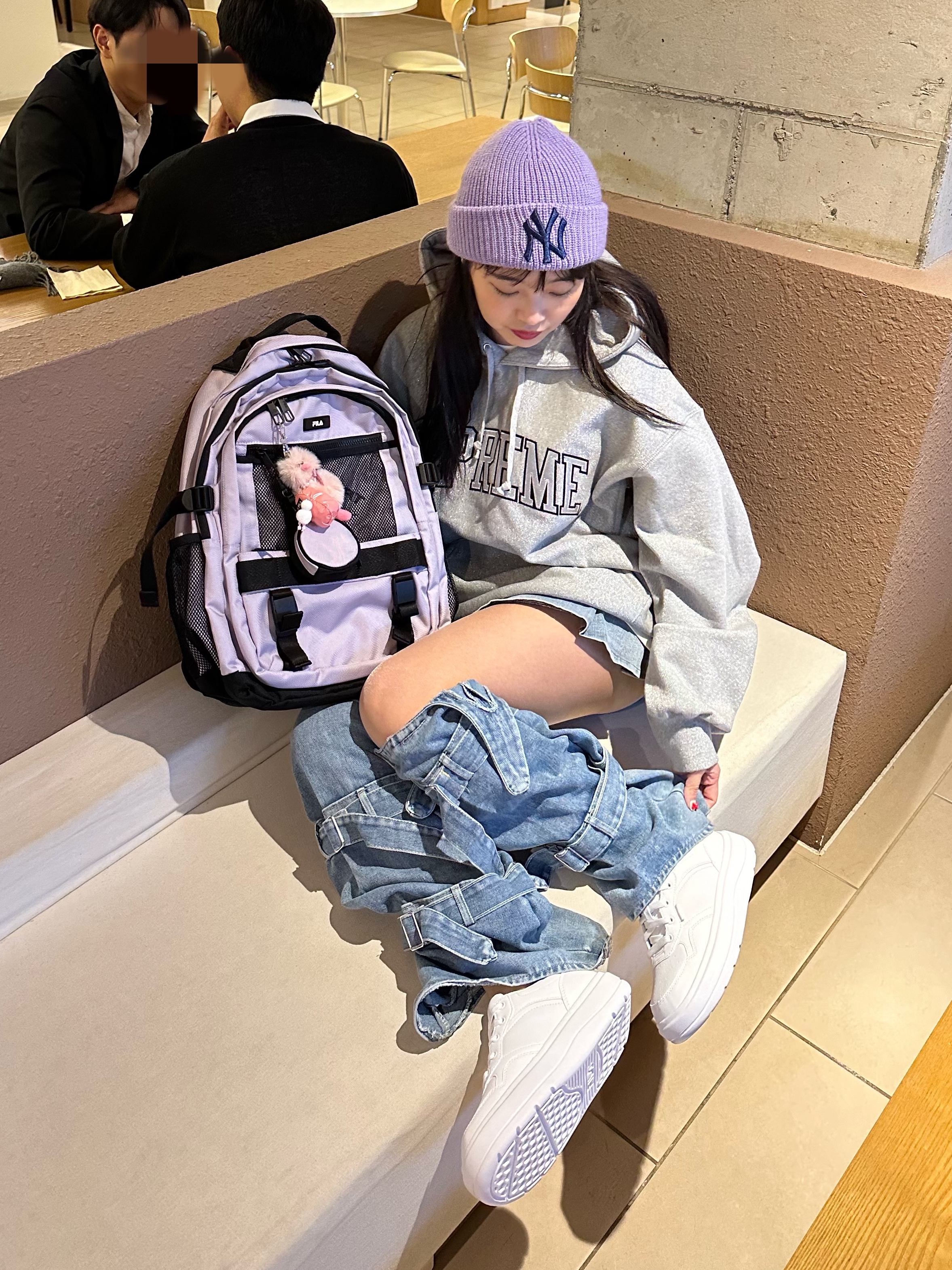 Supreme Glitter Arc Hooded Sweatshirt Heather Grey - 23SS 착용 스타일 - 4