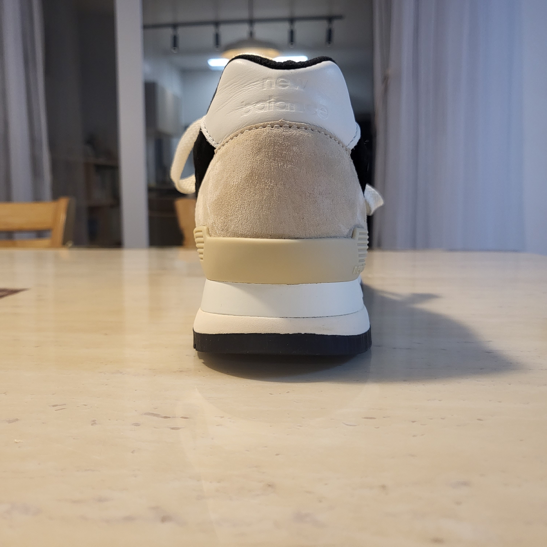 New Balance x Aime Leon Dore Made in USA 996 Black Sandstone 착용 스타일 - 5