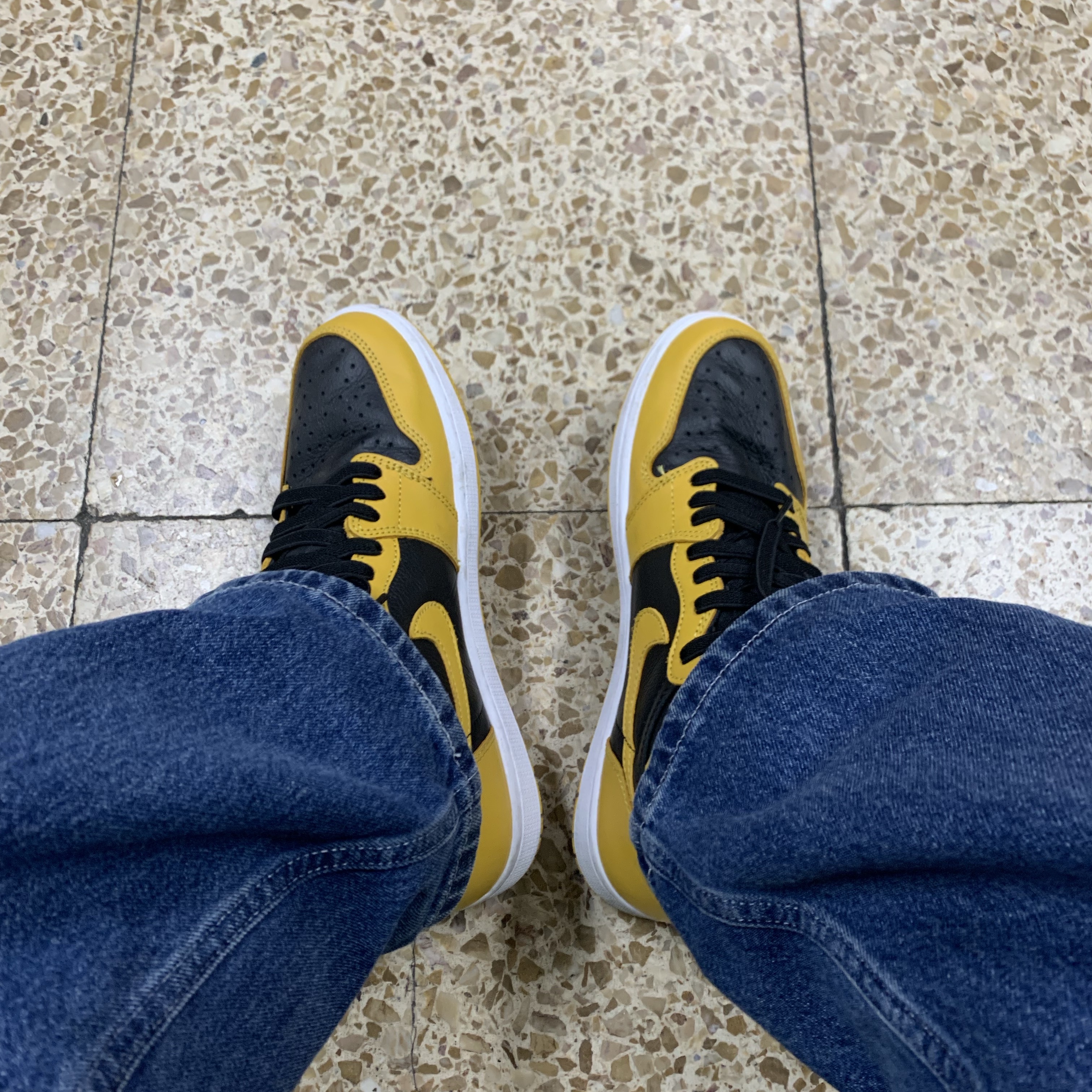 Jordan 1 Retro High OG Pollen 착용 스타일 - 3
