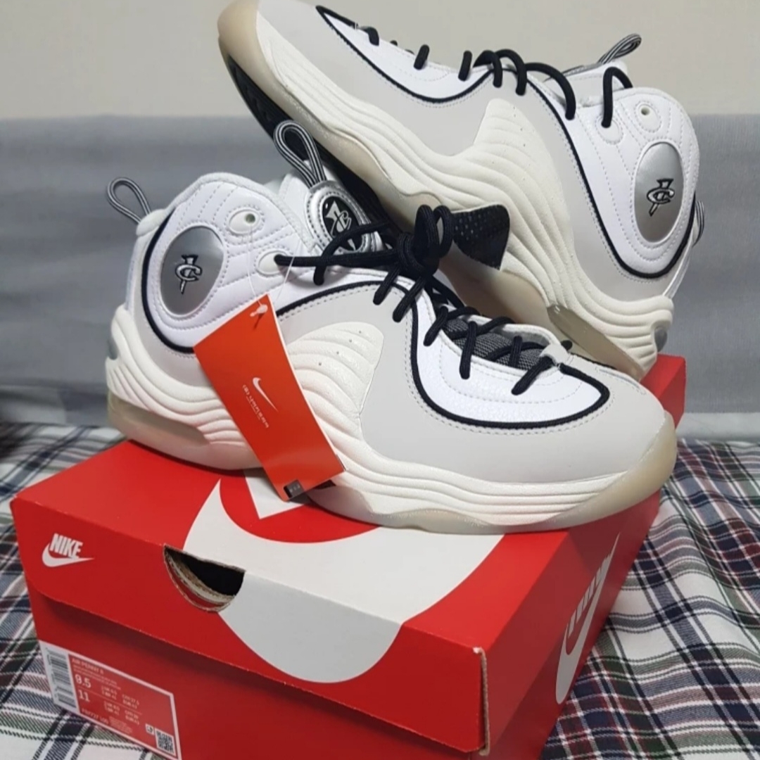 Nike Air Penny II Photon Dust 착용 스타일