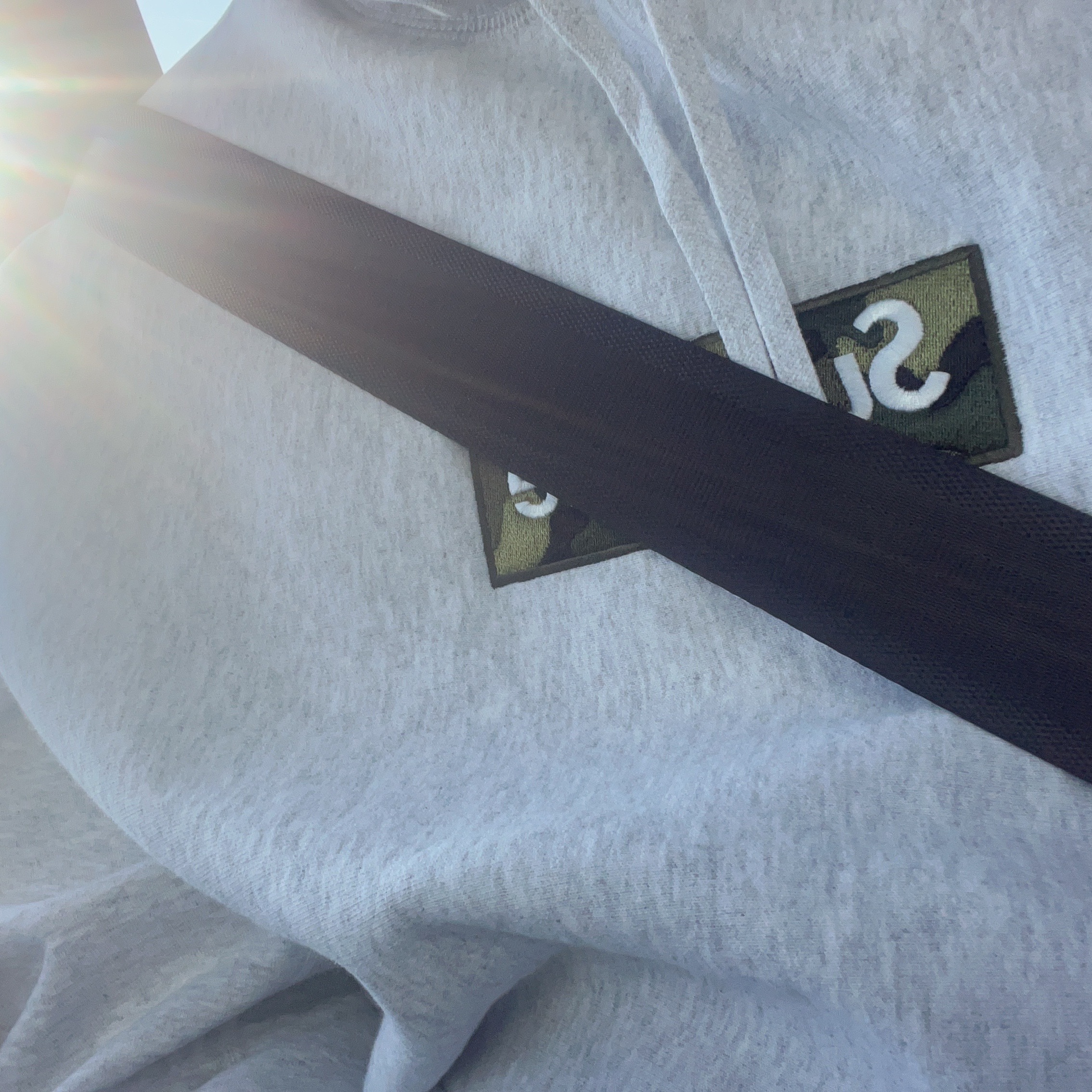 Supreme Box Logo Hooded Sweatshirt Ash Grey - 23FW 착용 스타일 - 2