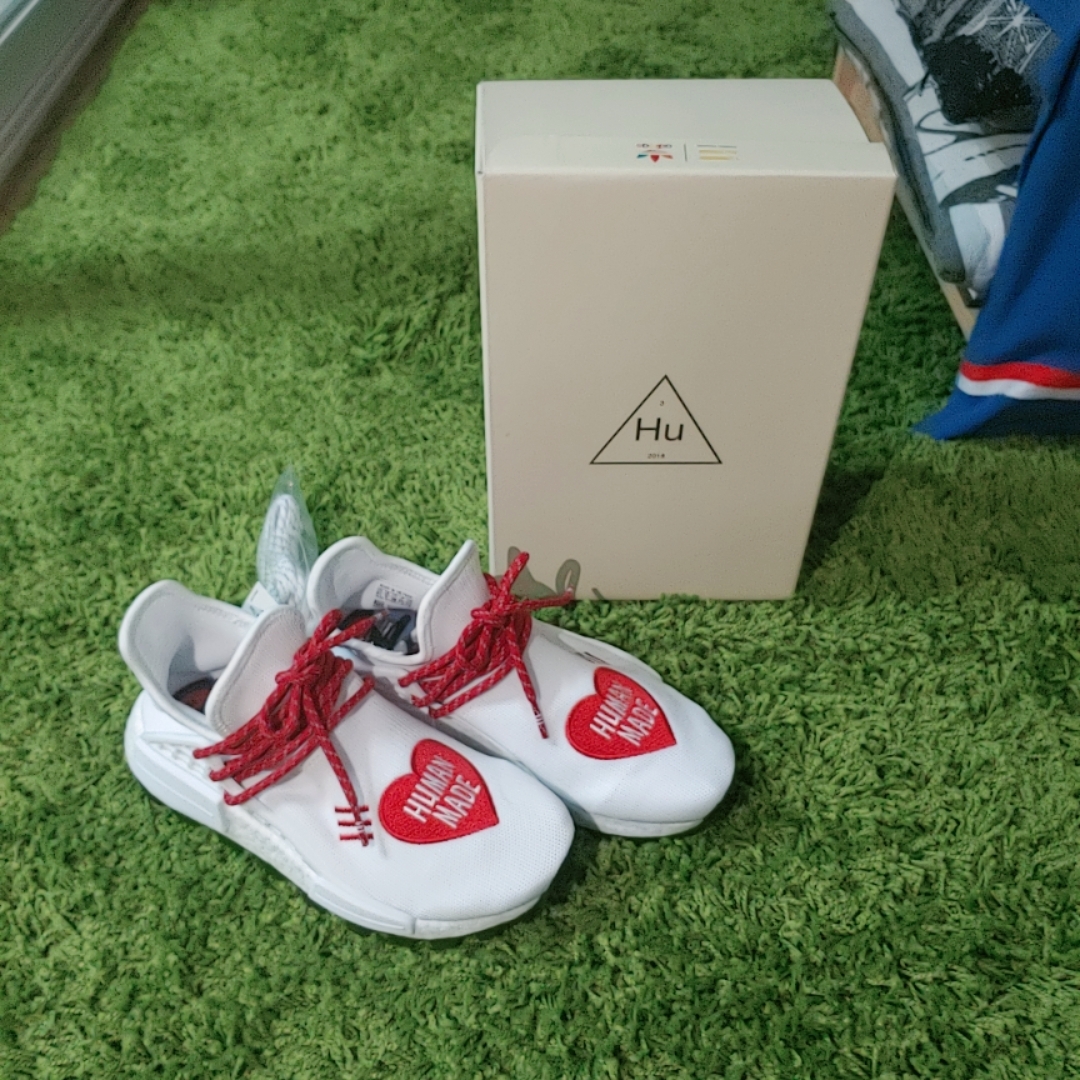 Adidas x Human Made x Pharrell Williams Hu NMD White Red 착용 스타일