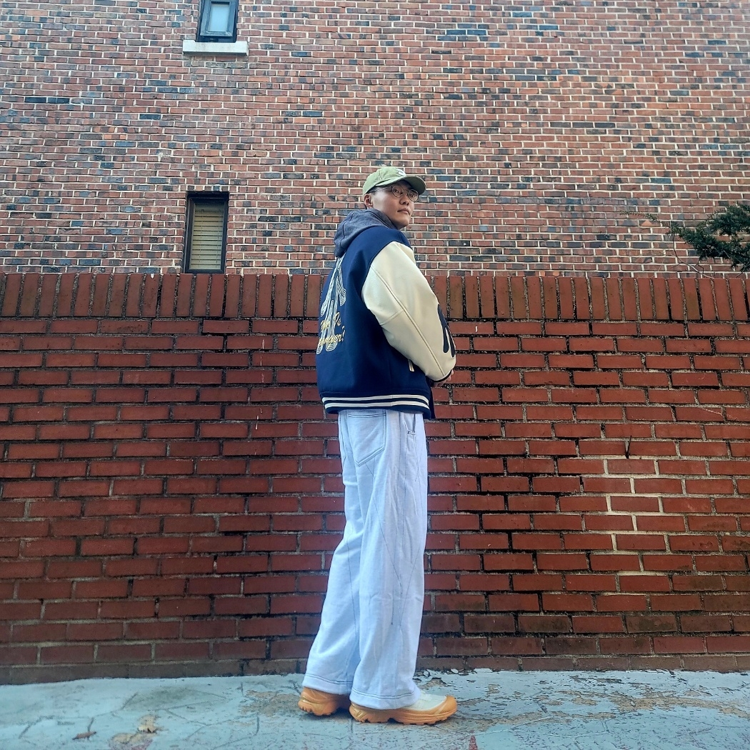Supreme Pigment Canvas S Logo 6-Panel Olive - 23SS, Salomon XT-6 FT Vanila Ice 착용 스타일 - 3