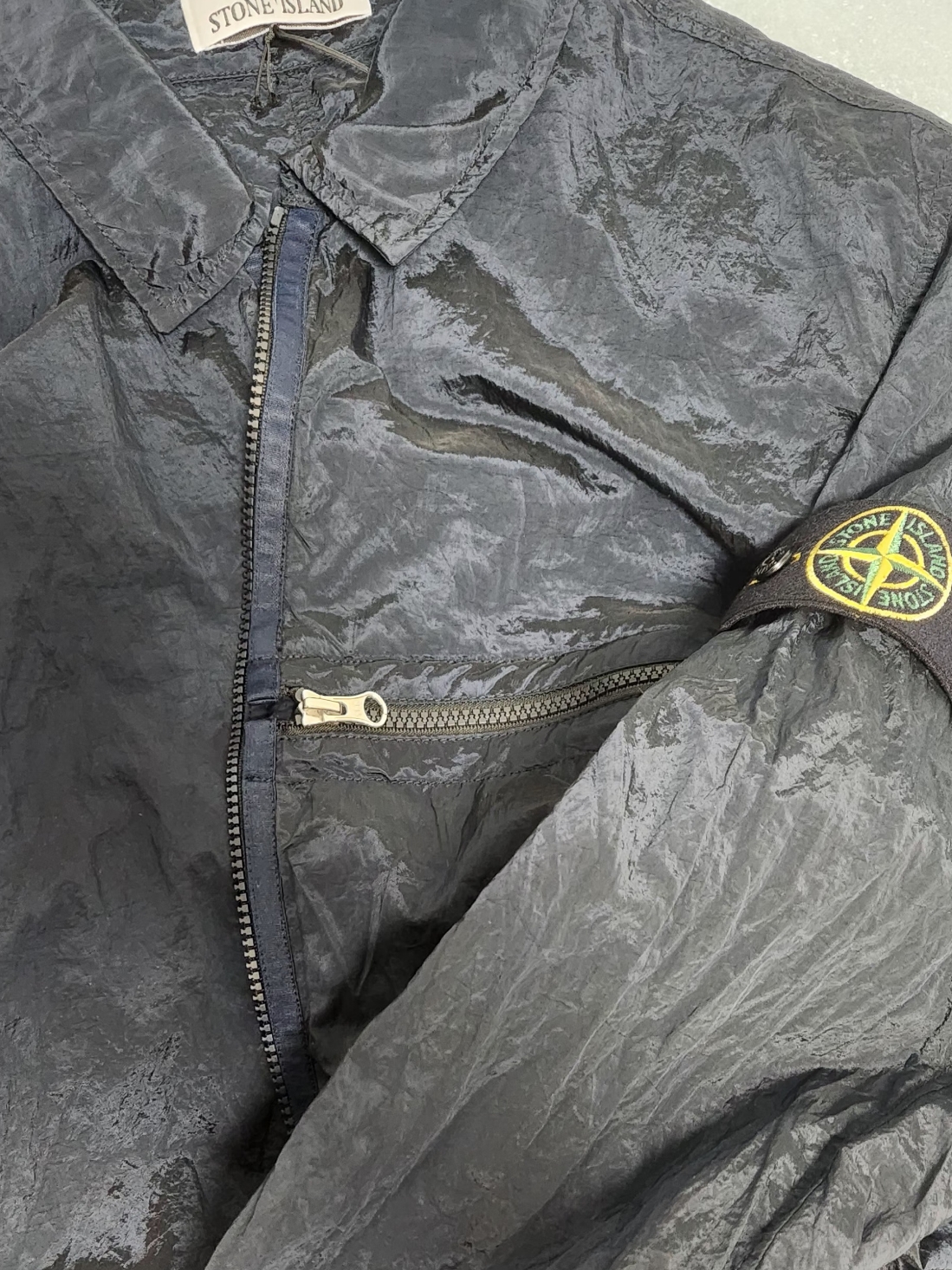 Stone Island 10919 Nylon Metal in Econyl Regenerated Nylon Overshirt Navy Blue -23SS 착용 스타일