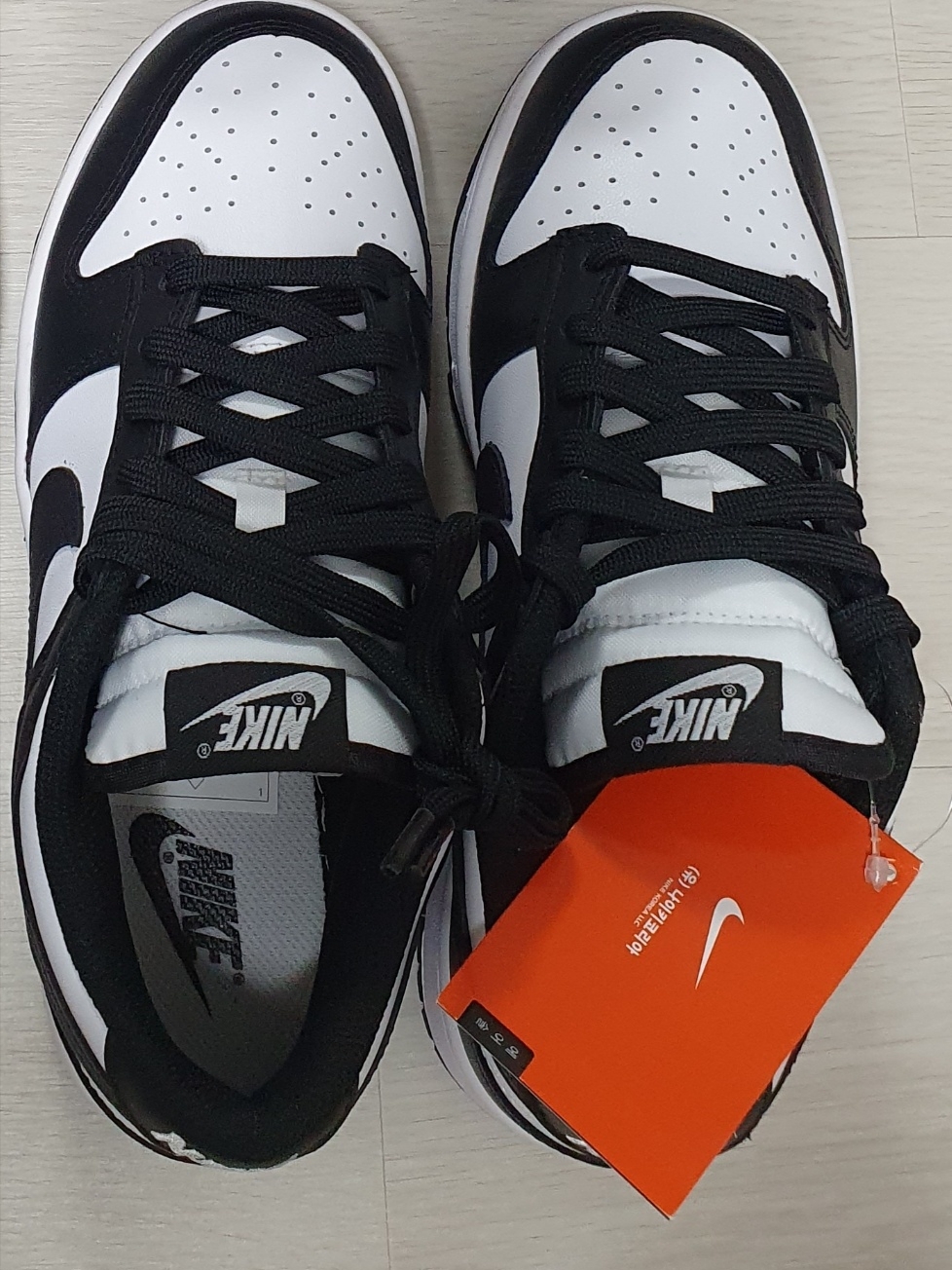 Nike Dunk Low Retro Black 착용 스타일