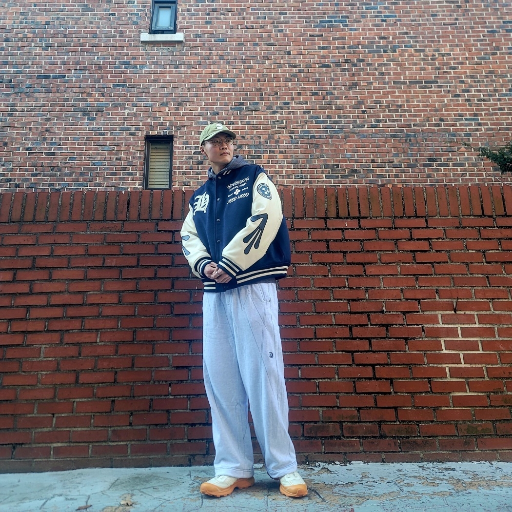 Supreme Pigment Canvas S Logo 6-Panel Olive - 23SS, Salomon XT-6 FT Vanila Ice 착용 스타일 - 1