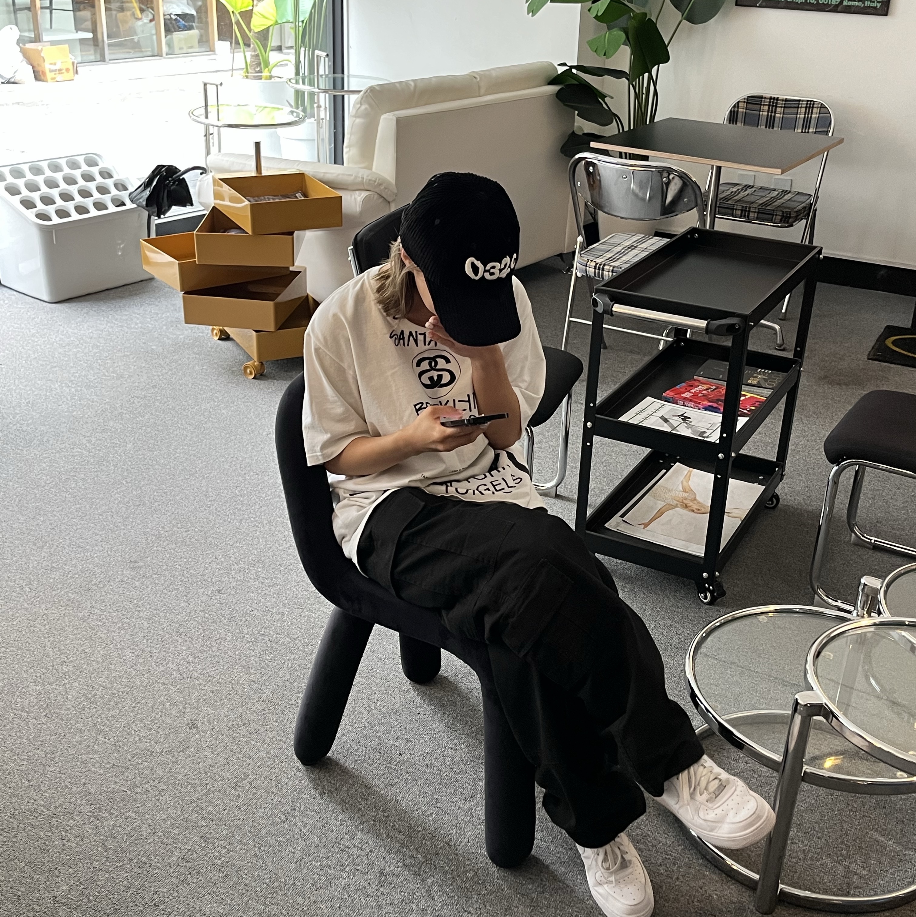 Stussy x Takahiromiyashita The Soloist 40 WT T-Shirt, Stussy Ripstop Surplus Cargo Pants Black 착용 스타일