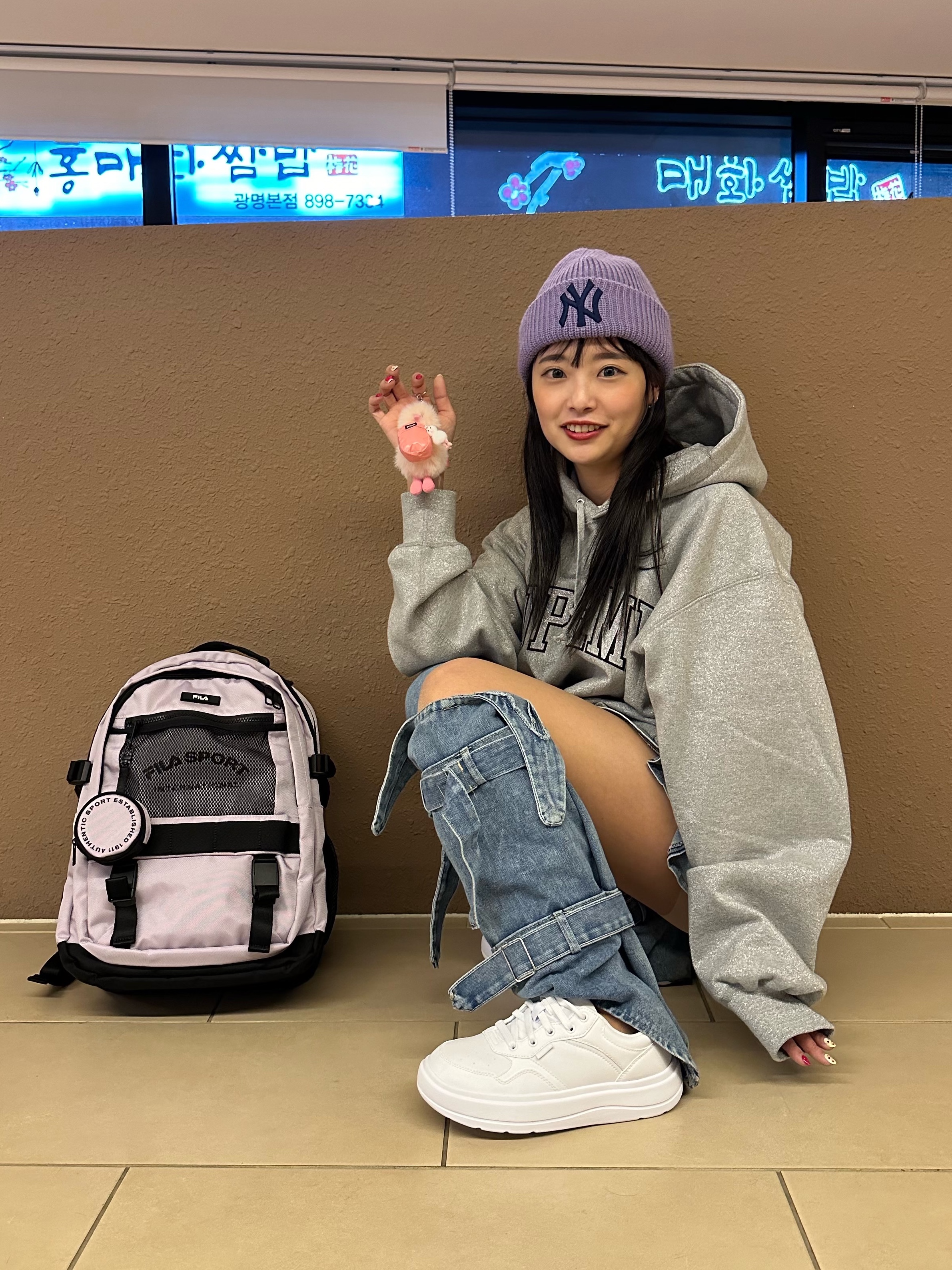 Supreme Glitter Arc Hooded Sweatshirt Heather Grey - 23SS 착용 스타일 - 5