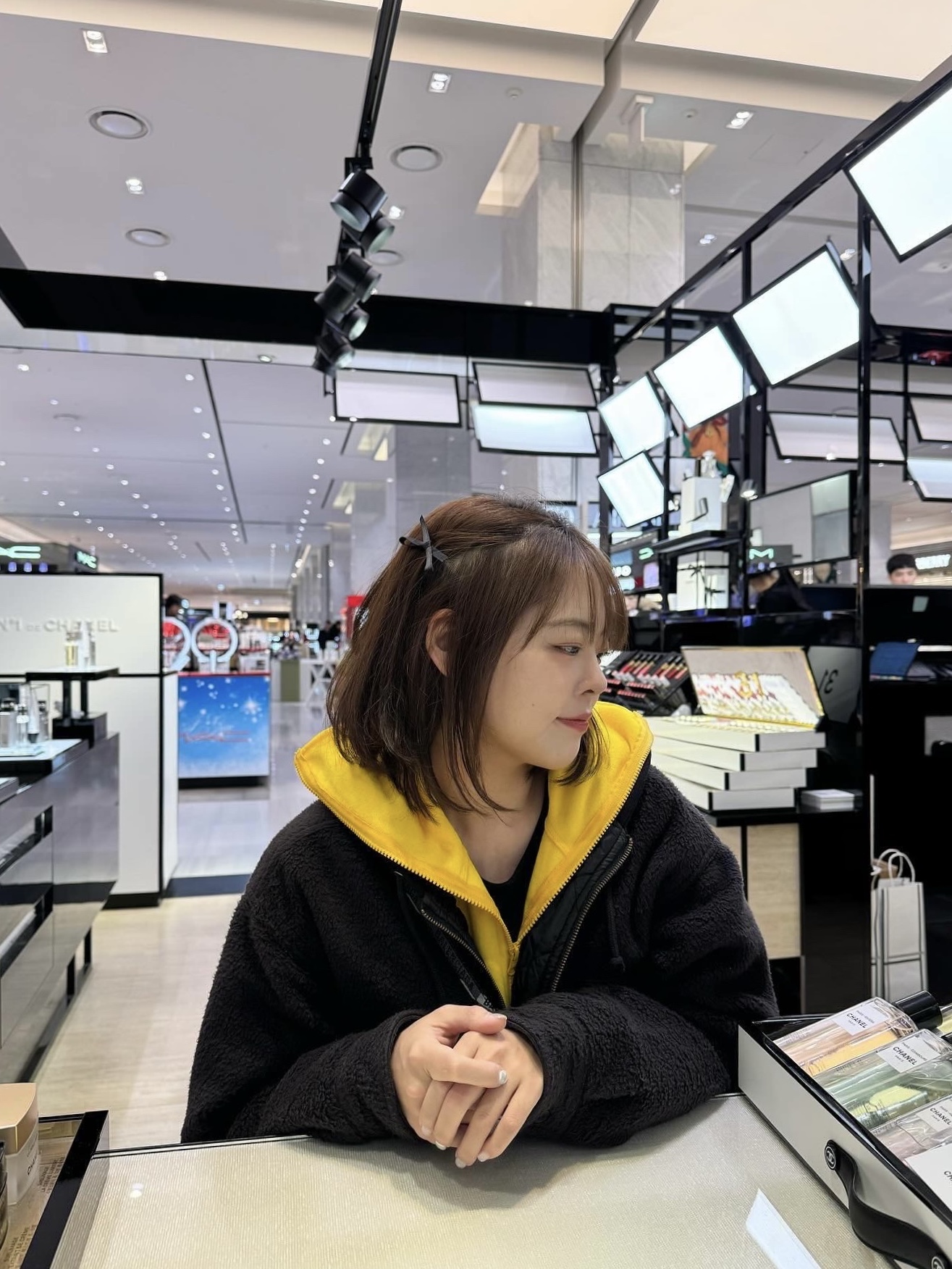 Supreme Polartec Facemask Half Zip Hooded Sweatshirt Yellow - 23FW, Supreme Fleece Zip Up Hooded Shirt Black - 23FW 착용 스타일 - 1
