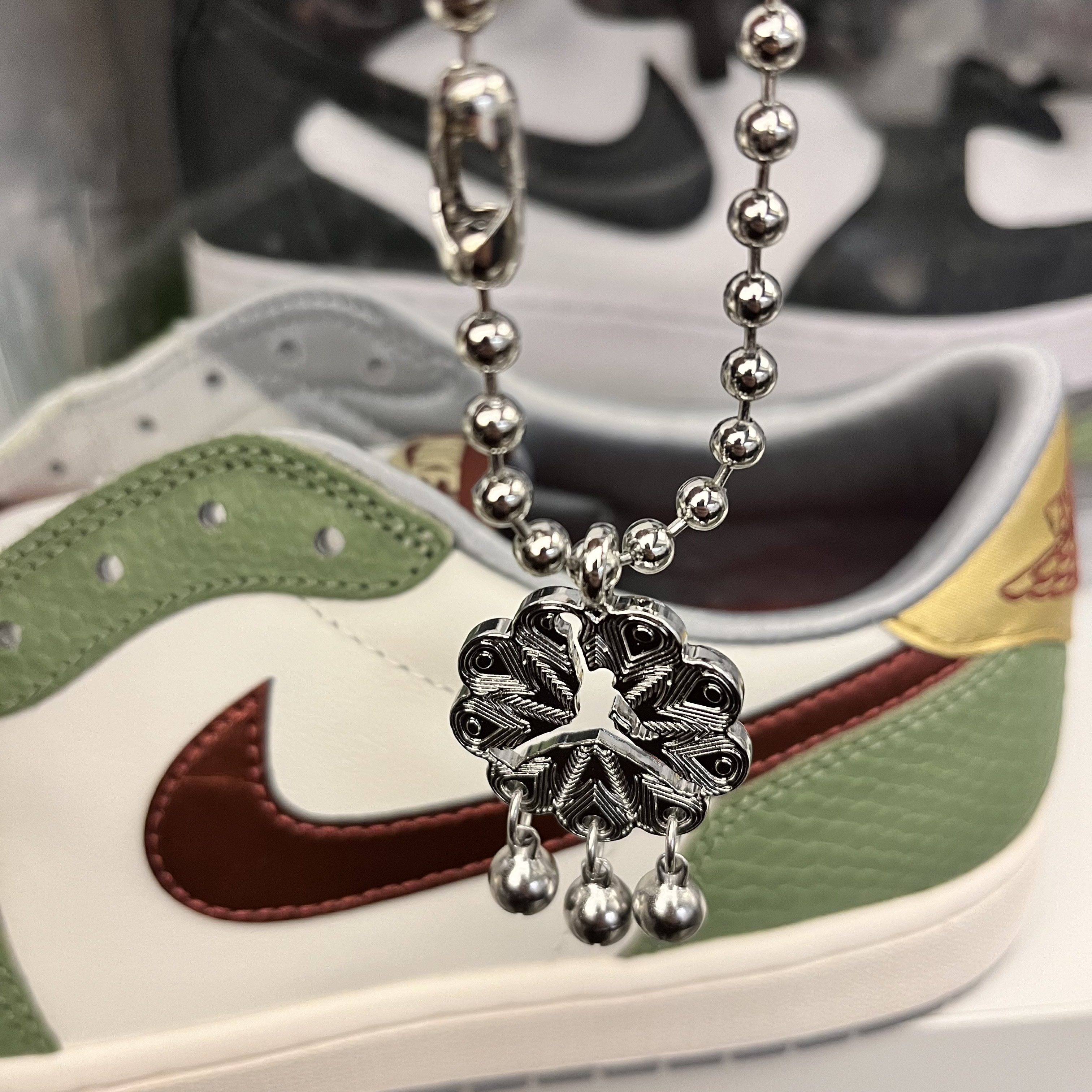 Jordan 1 Retro Low OG Chinese New Year 착용 스타일 - 1