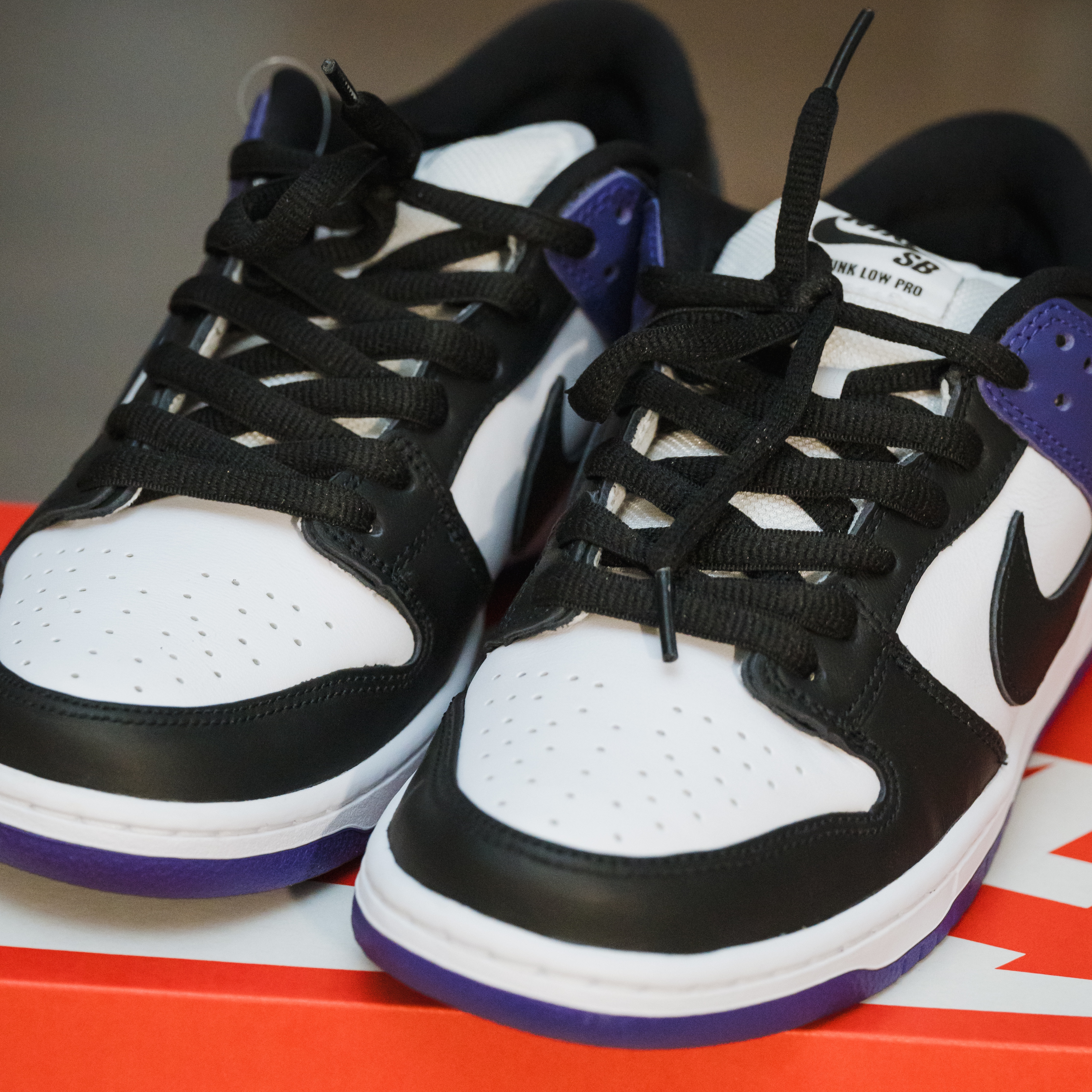 Nike SB Dunk Low Pro Court Purple 착용 스타일 - 4