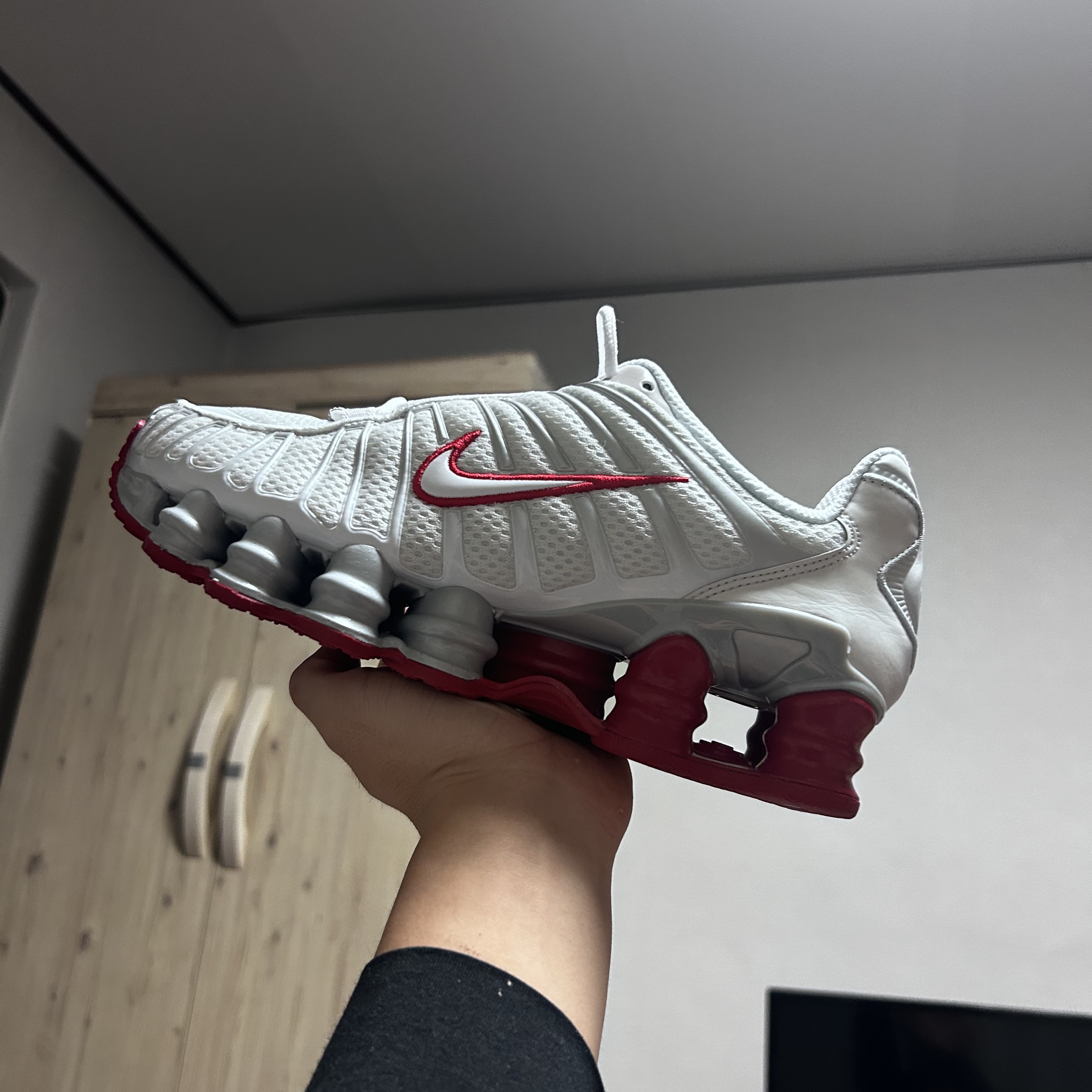 (W) Nike Shox TL Platinum Tint 착용 스타일
