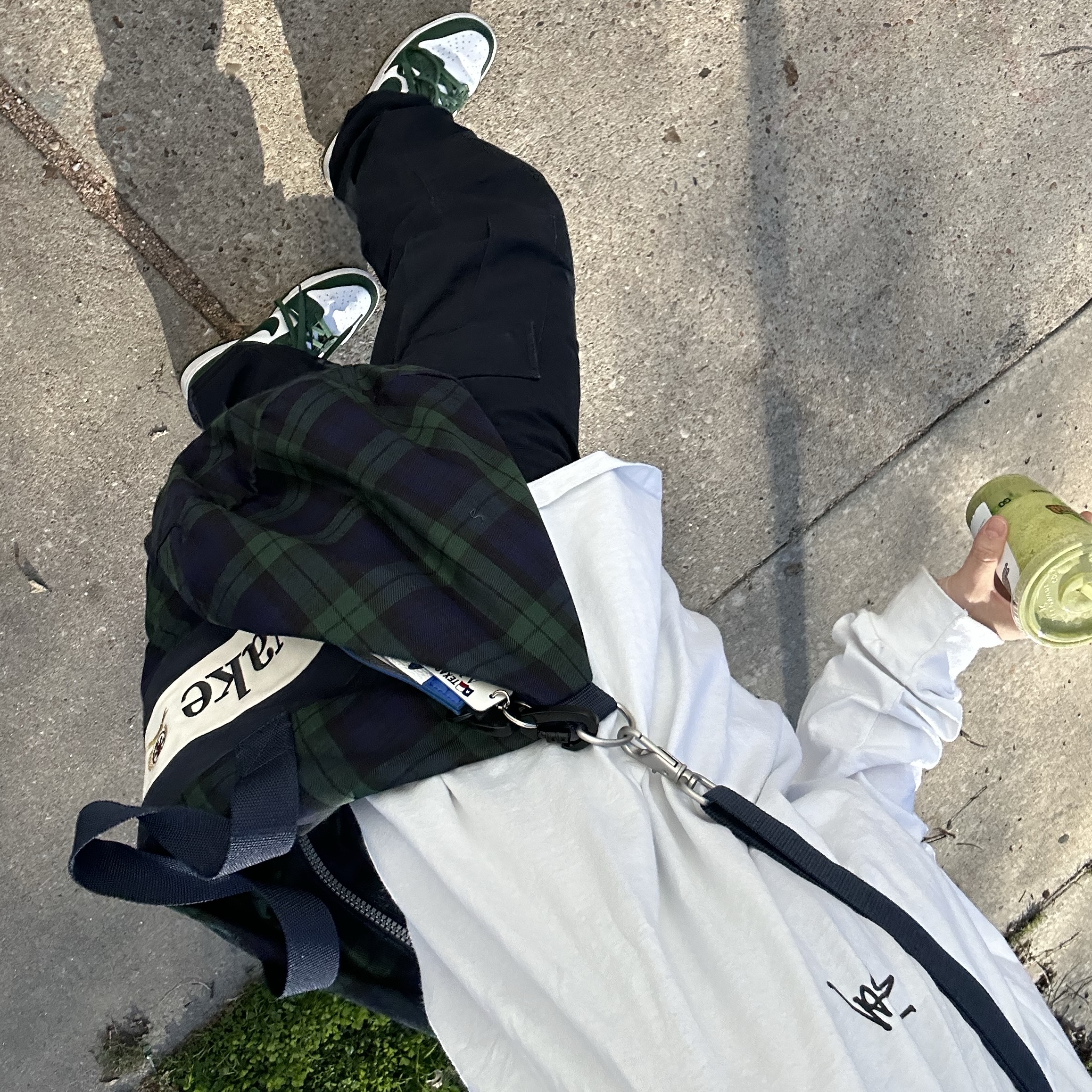 Nike Dunk Low Retro Varsity Green, Stussy Basic Stussy LS T-Shirt White 2023 착용 스타일