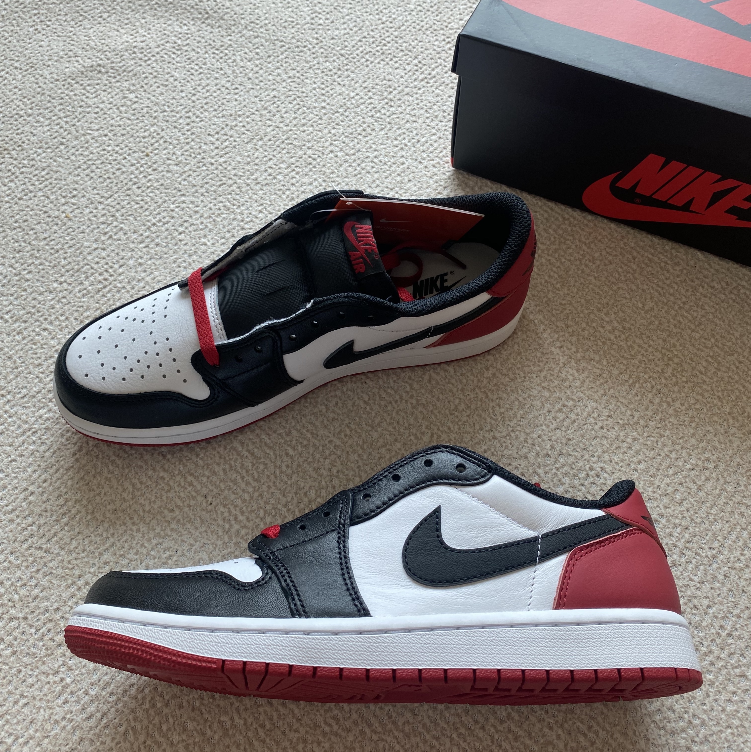 Jordan 1 Retro Low OG Black Toe 착용 스타일