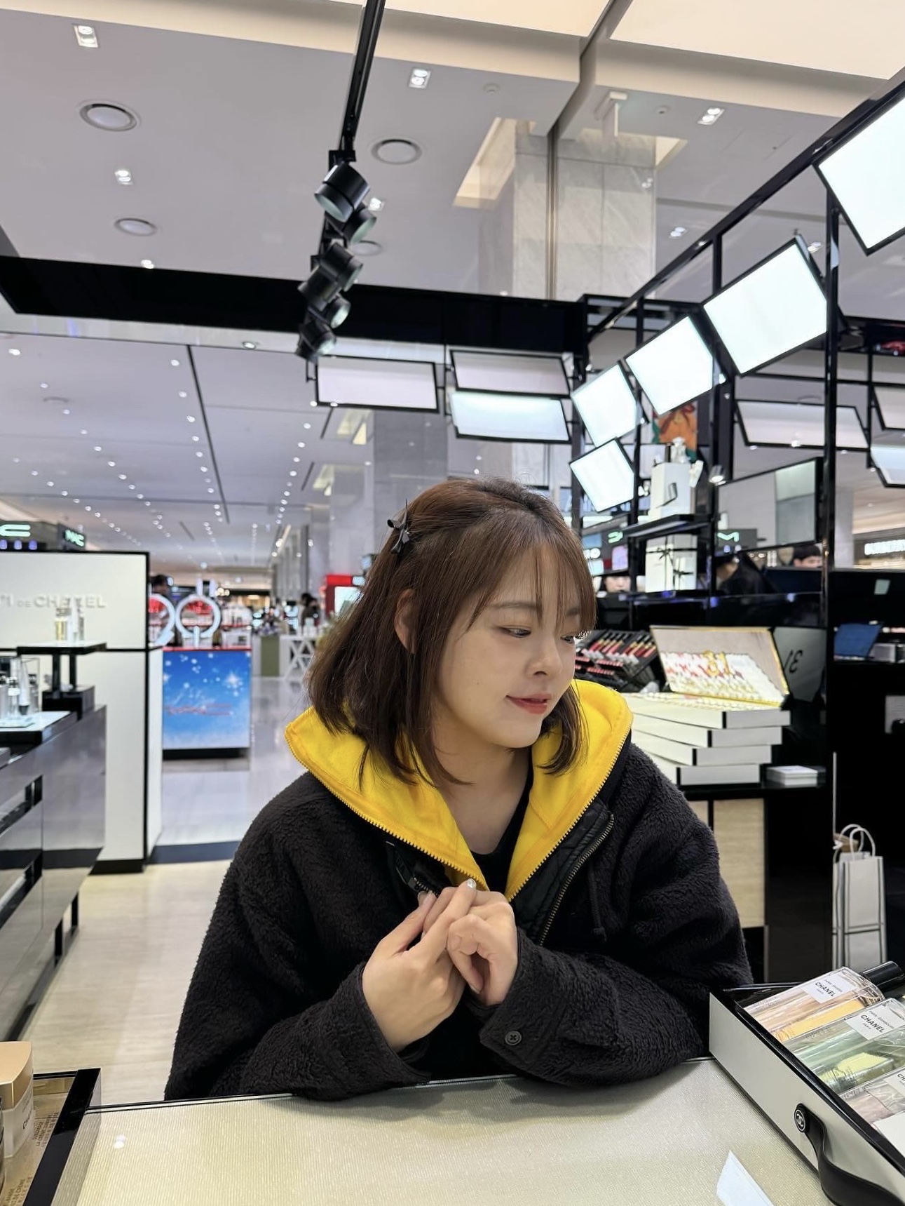 Supreme Polartec Facemask Half Zip Hooded Sweatshirt Yellow - 23FW, Supreme Fleece Zip Up Hooded Shirt Black - 23FW 착용 스타일 - 2