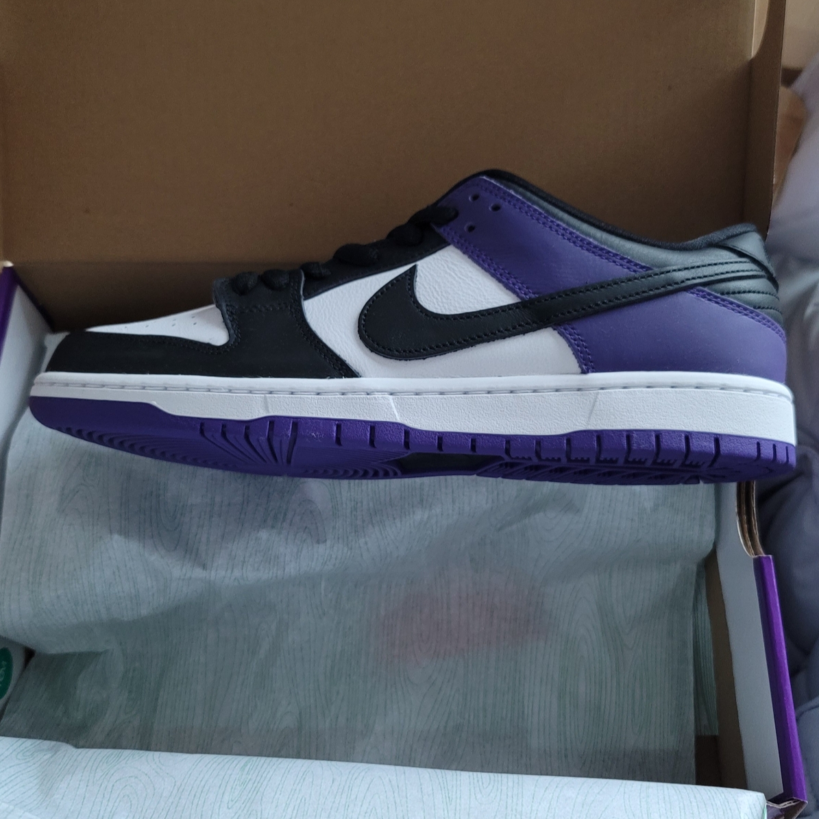 Nike SB Dunk Low Pro Court Purple 착용 스타일