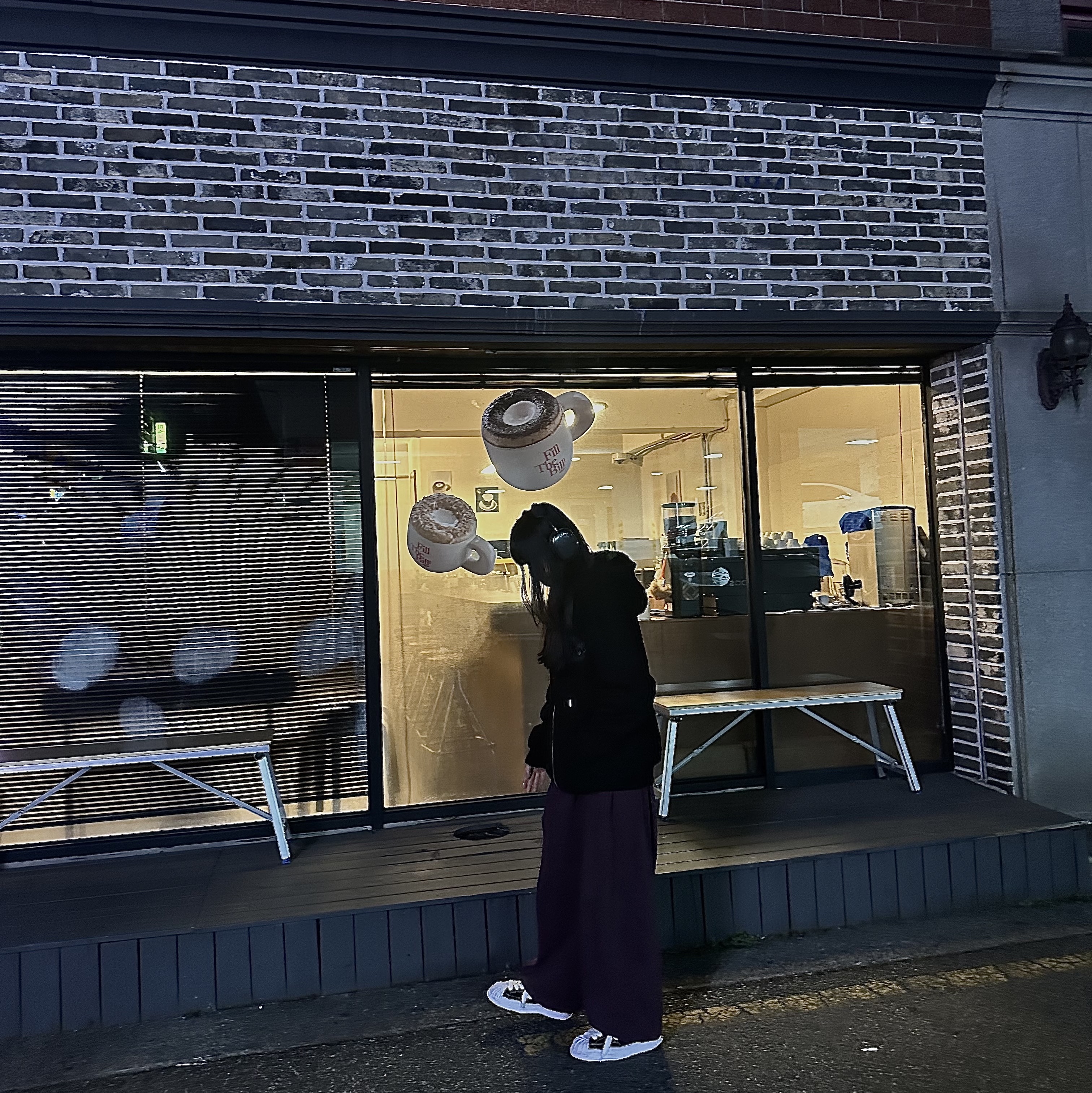 Maison Mihara Yasuhiro Blakey OG Sole Canvas Low-top Sneakers Black White, Apple AirPods Max Lightning Space Gray (Korean Ver.) 착용 스타일 - 1