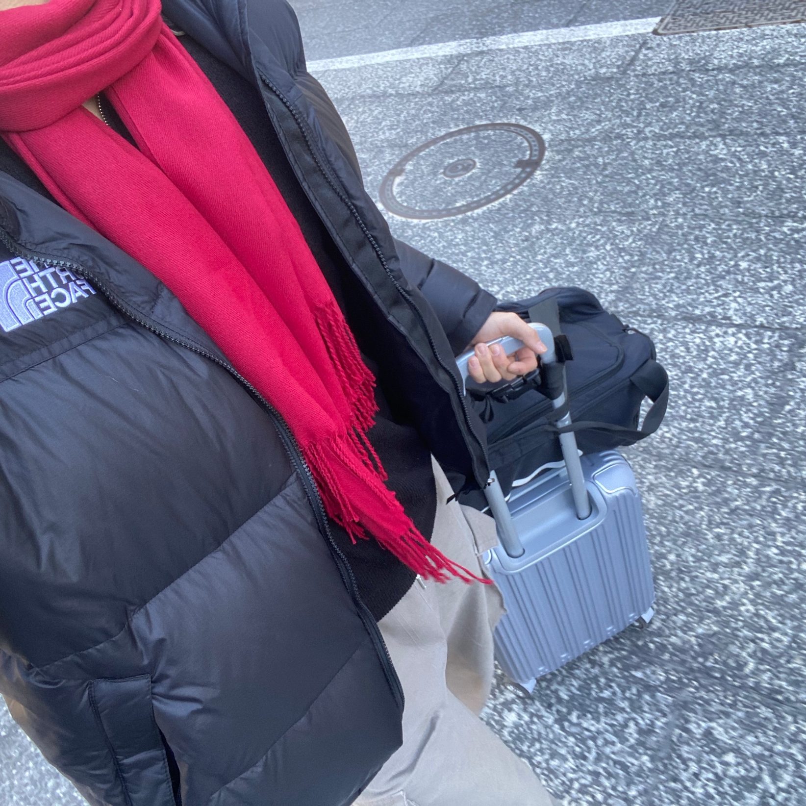 The North Face 1996 Eco Nuptse Jacket Black 착용 스타일