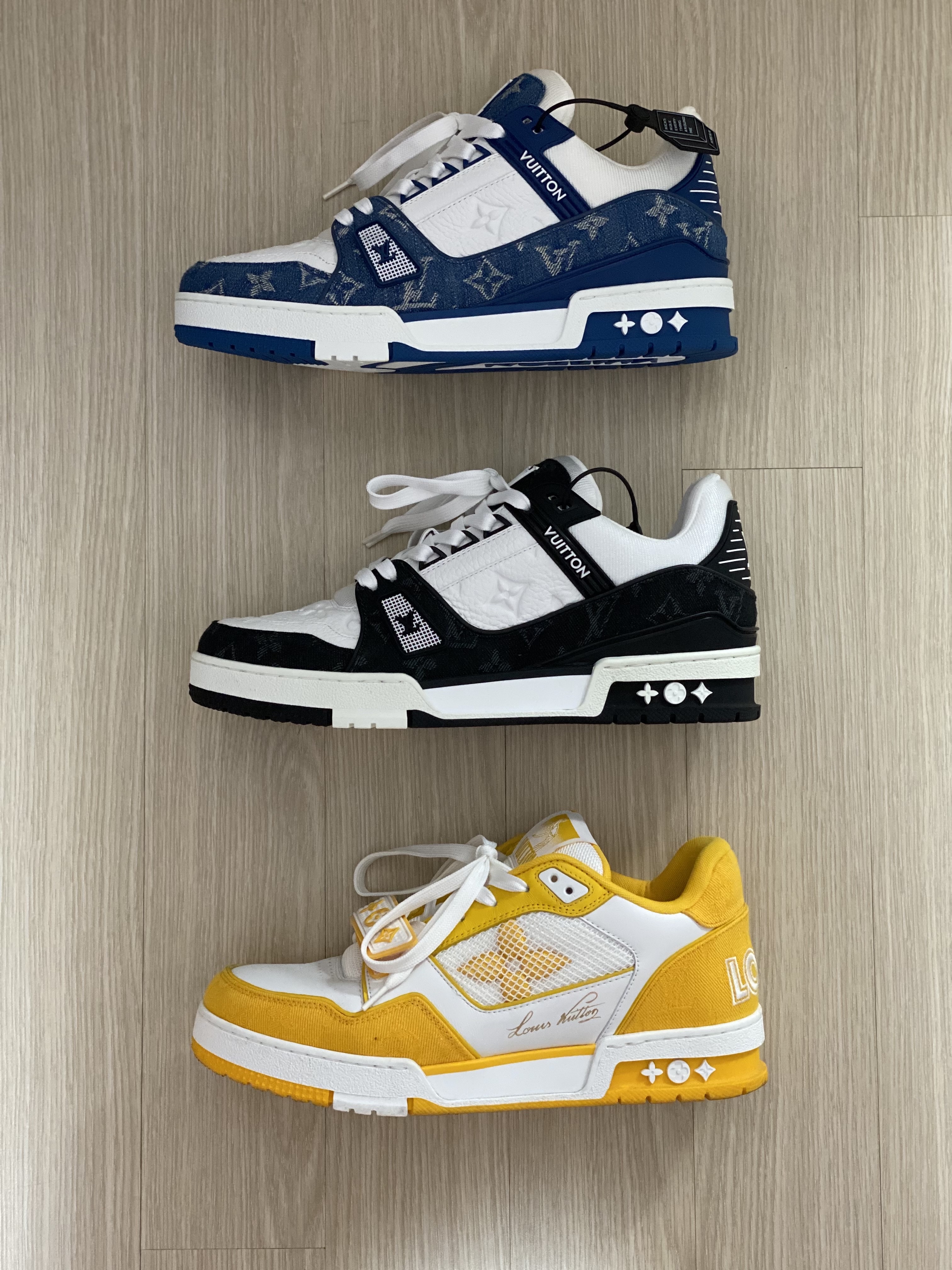 Louis Vuitton Velcro Strap LV Trainer Sneaeker Monogram Denim Yellow, Louis Vuitton LV Trainer Sneakers Monogram Denim Blue 착용 스타일
