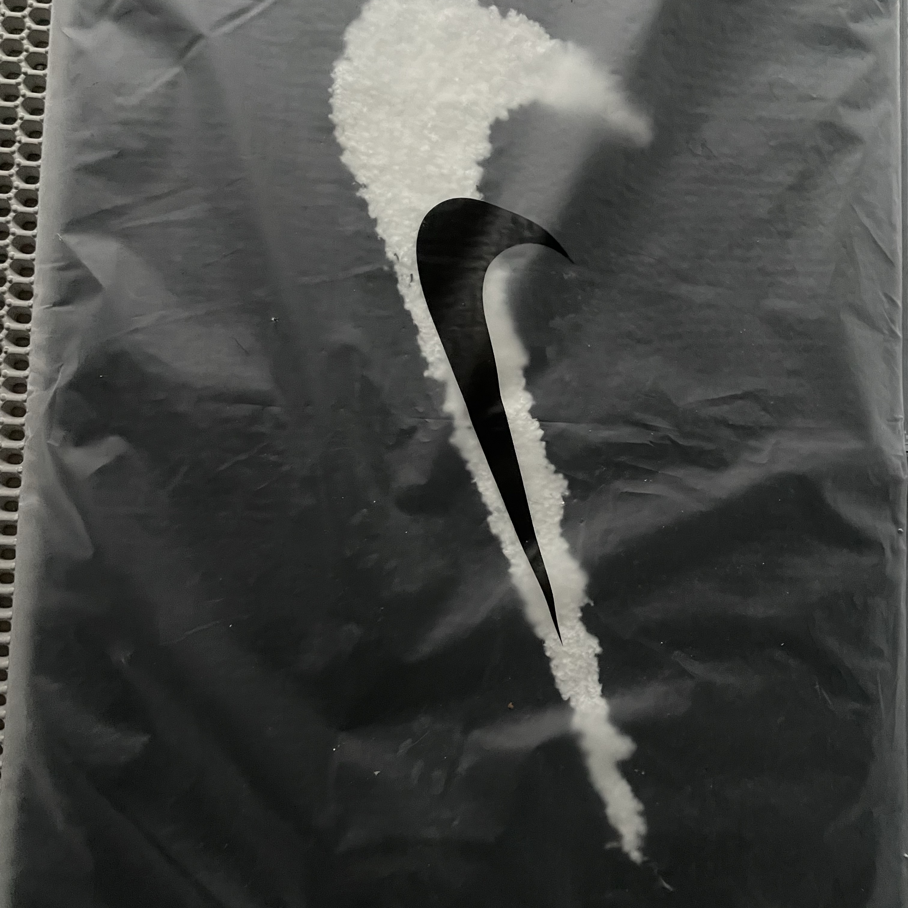 Nike Swoosh Rug Black White 착용 스타일