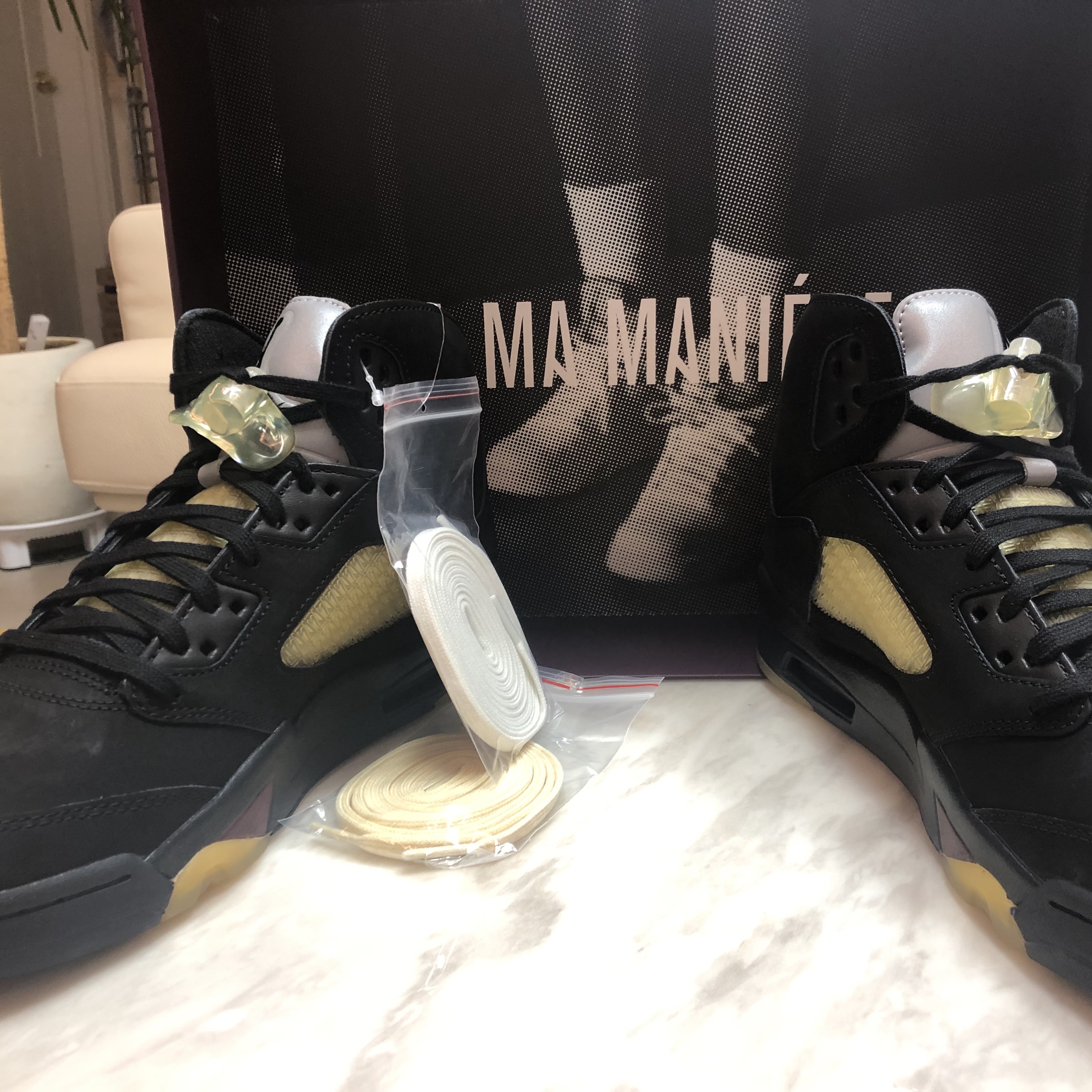 Jordan 5 x A Ma Maniere Retro Dusk 착용 스타일 - 2