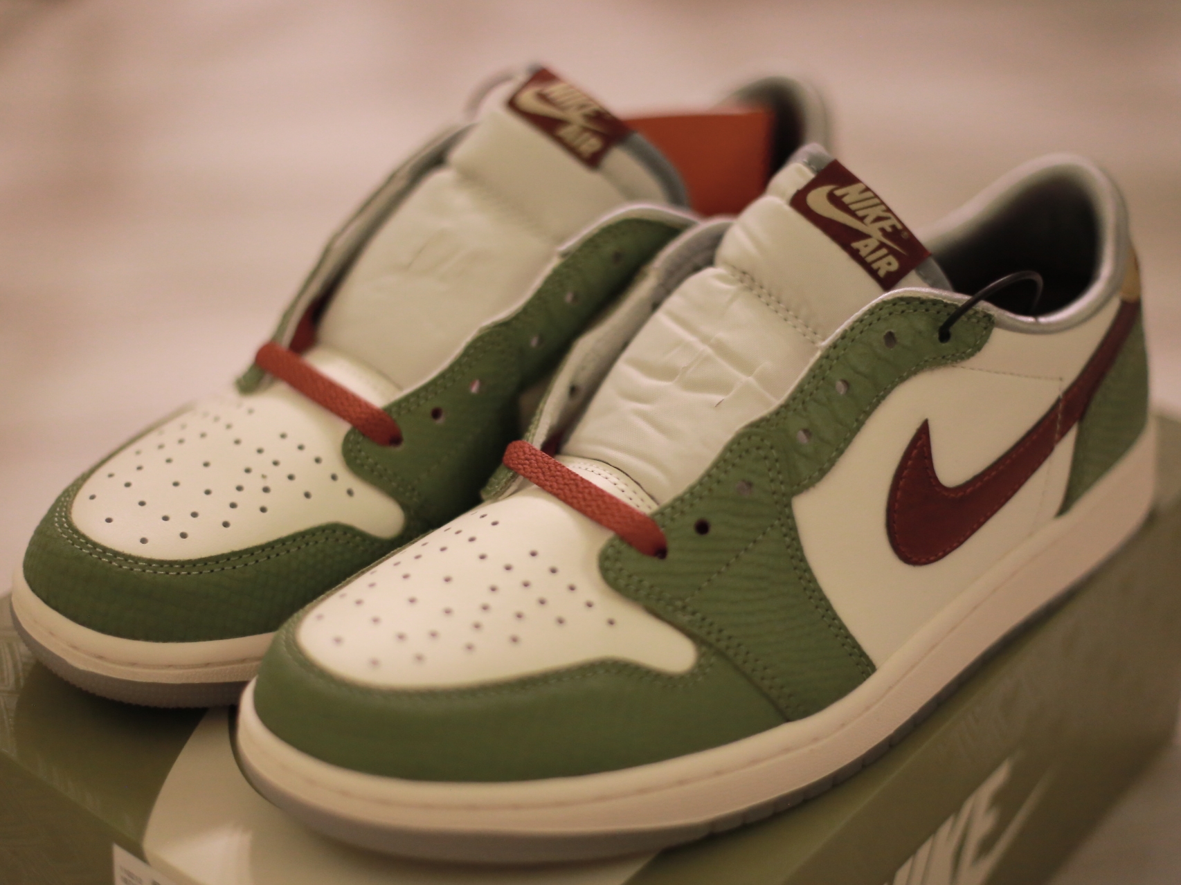 Jordan 1 Retro Low OG Chinese New Year 착용 스타일 - 2