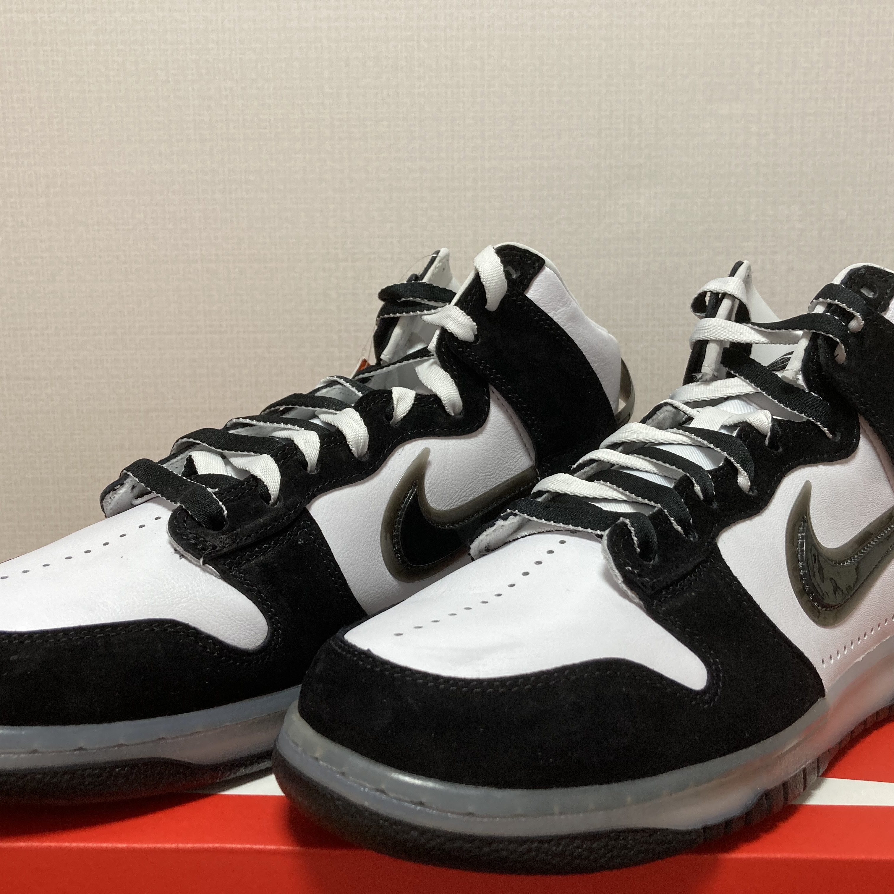 Nike x Slam Jam Dunk High SP Clear Black 착용 스타일