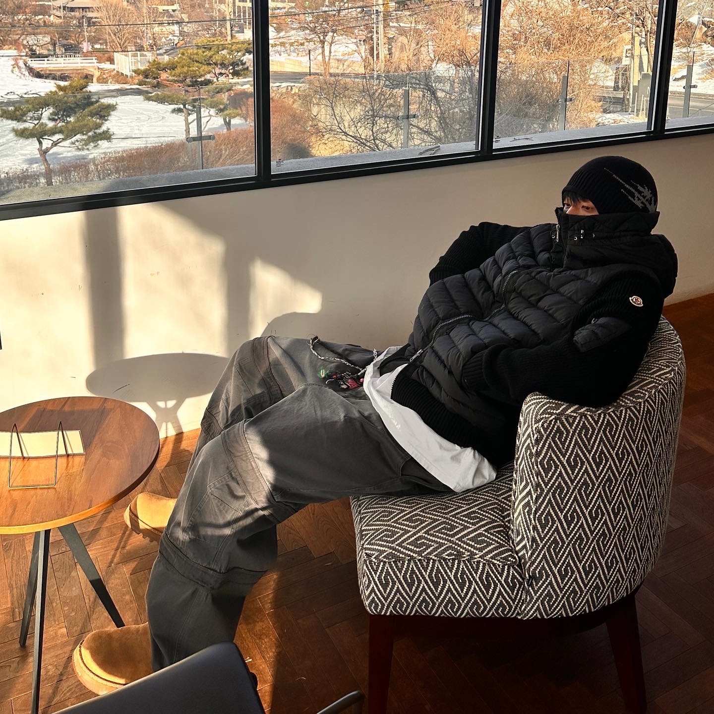 (W) Moncler Padded Wool Hoodie Black - 24SS 착용 스타일 - 1