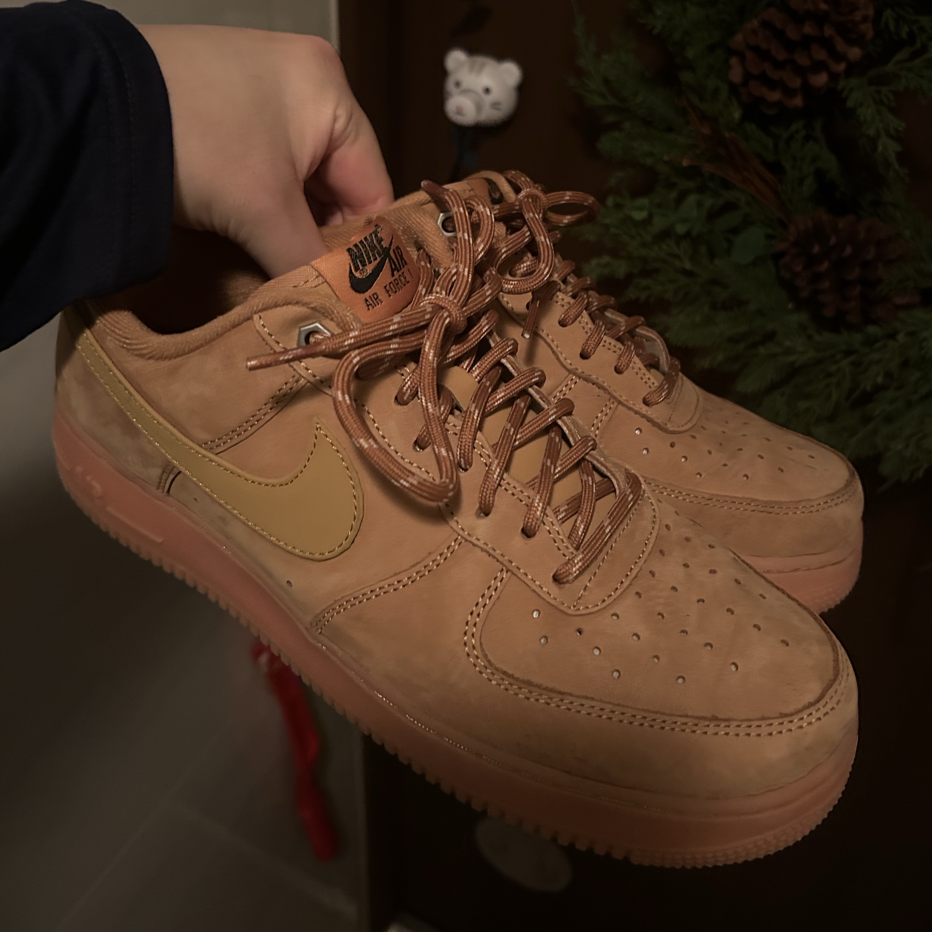 Nike Air Force 1 '07 WB Flax 착용 스타일