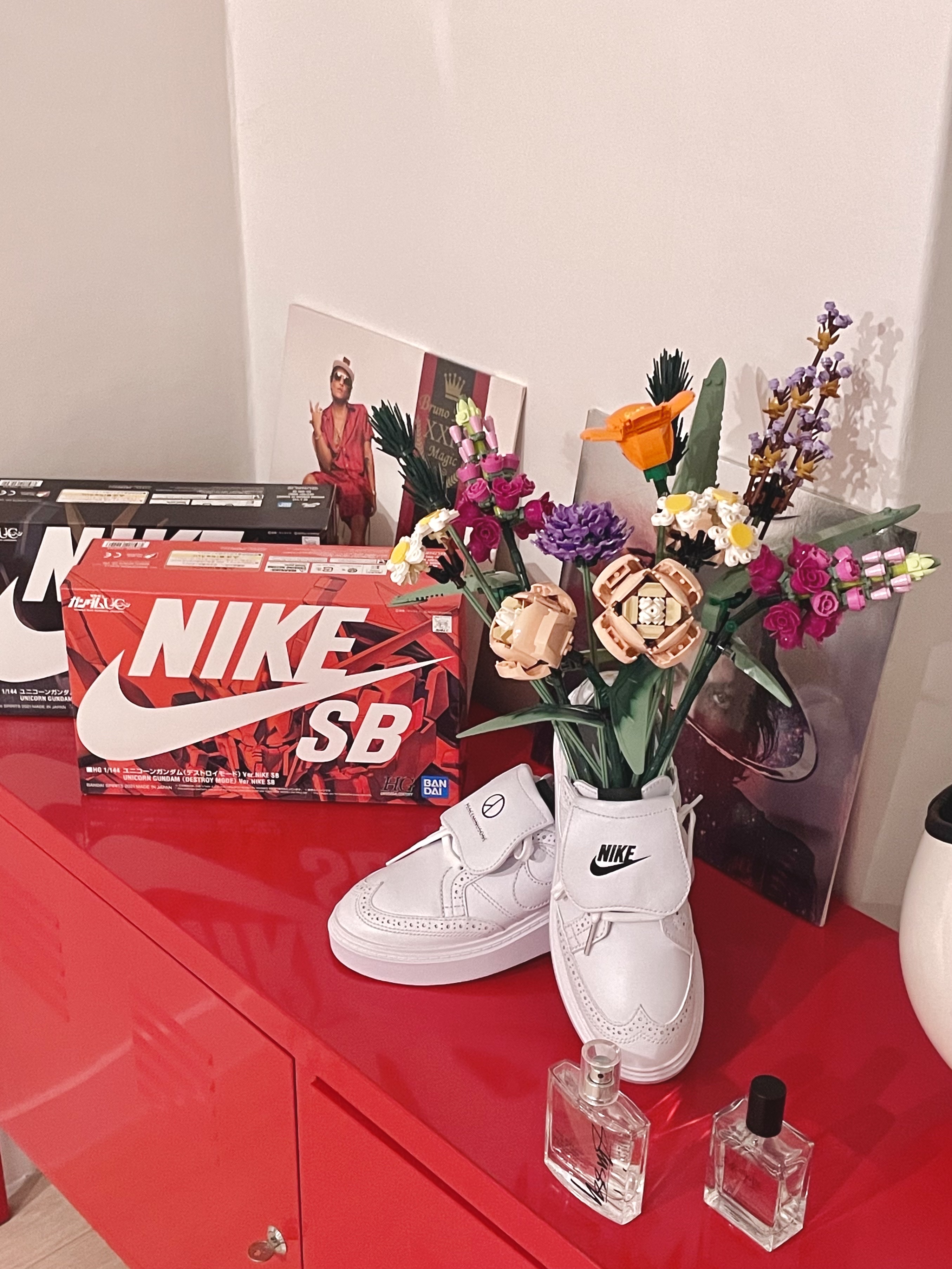 Nike x Peaceminusone Kwondo1 White, Bandai x Nike SB HG Unicorn Gundam & HG Unicorn 02 Banshee Set (Destroy Mode) 착용 스타일 - 1