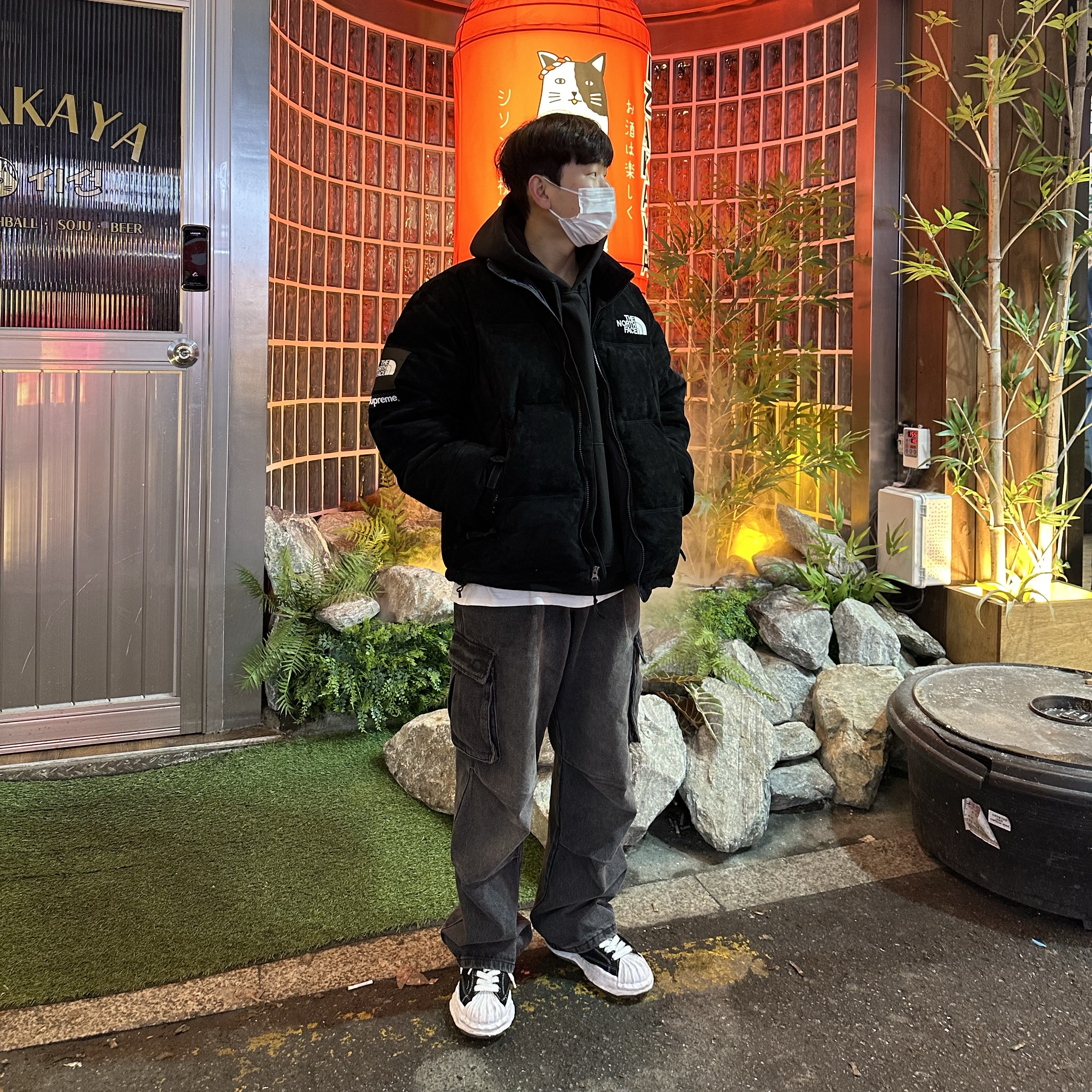 Supreme x The North Face Suede Nuptse Jacket Black - 23FW, Maison Mihara Yasuhiro Blakey OG Sole Canvas Low-top Sneakers Black White 착용 스타일