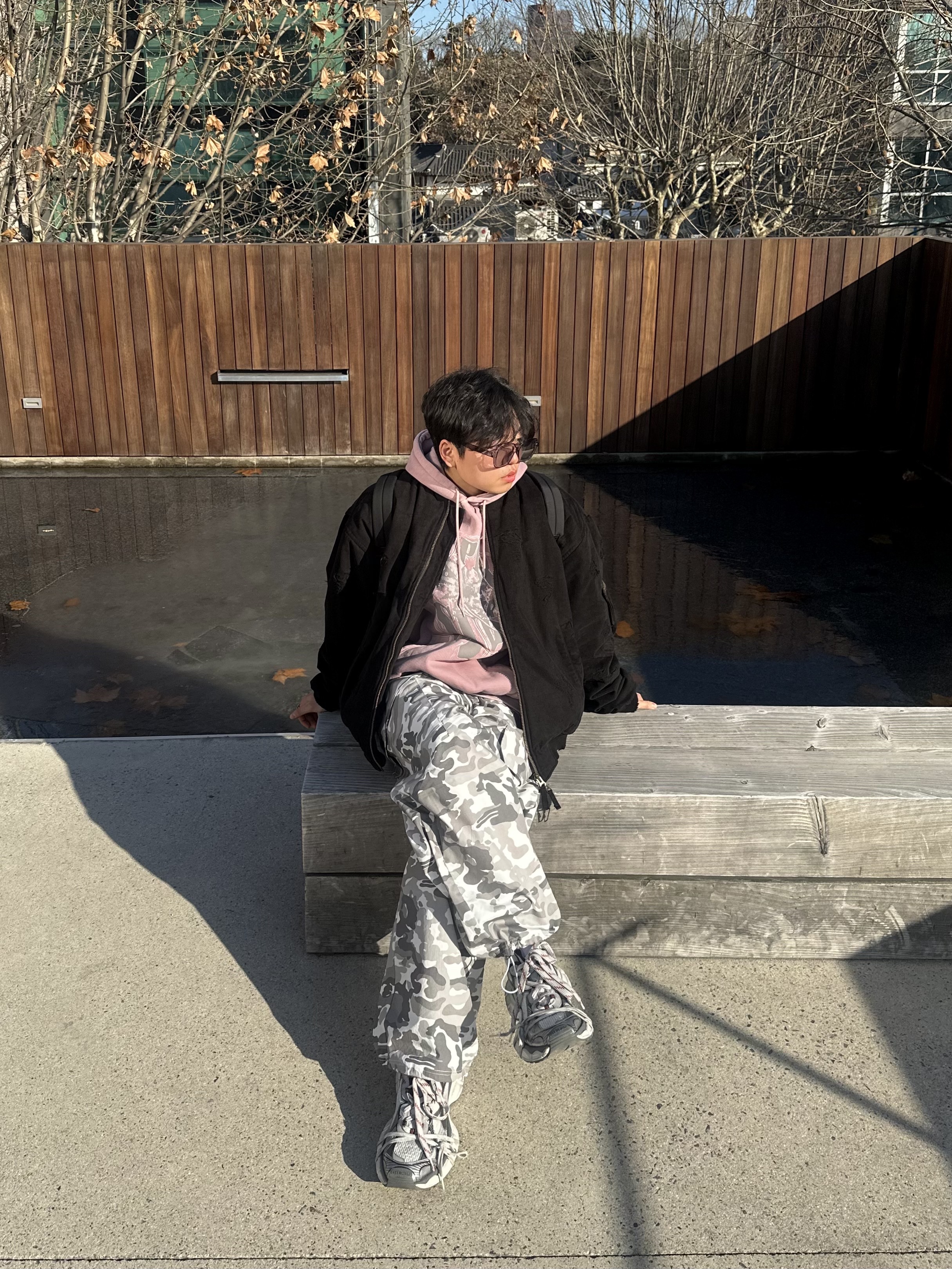 Undermycar Dtrange Dead Starange Destroyed Bomber Obsidian - 23SS, Balenciaga 3XL Sneakers Grey White Red 착용 스타일 - 7