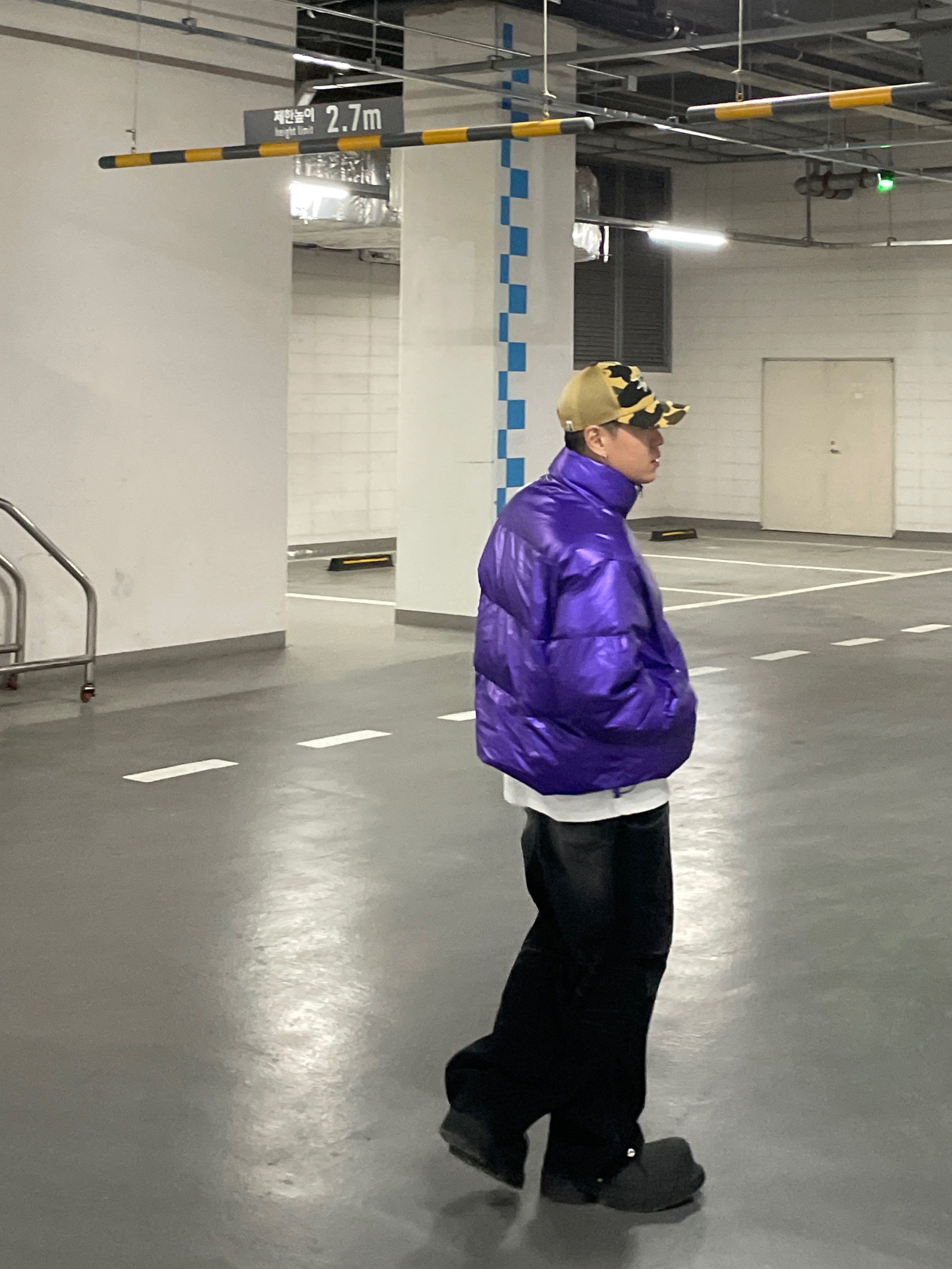 Stussy x BAPE Trucker Cap Yellow, Balenciaga Steroid Derby Black 착용 스타일 - 5