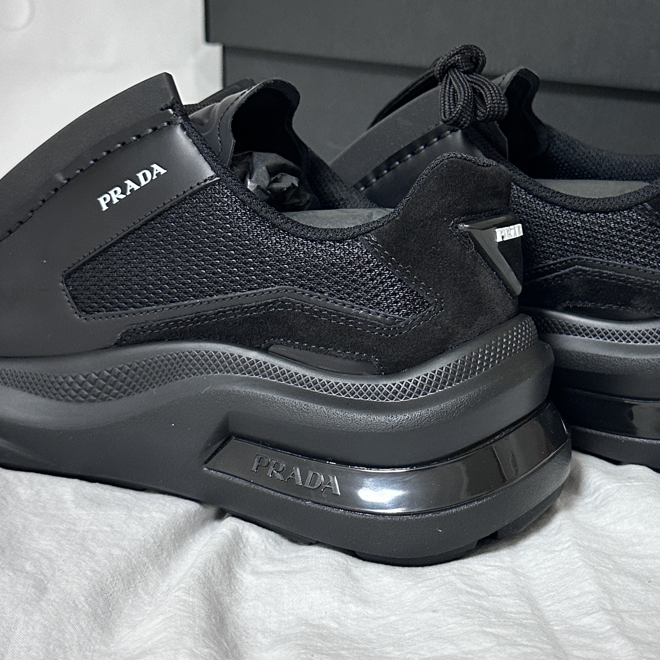 Prada Brushed Leather Sneakers with Bike Fabric and Suede Elements Black 착용 스타일 - 3