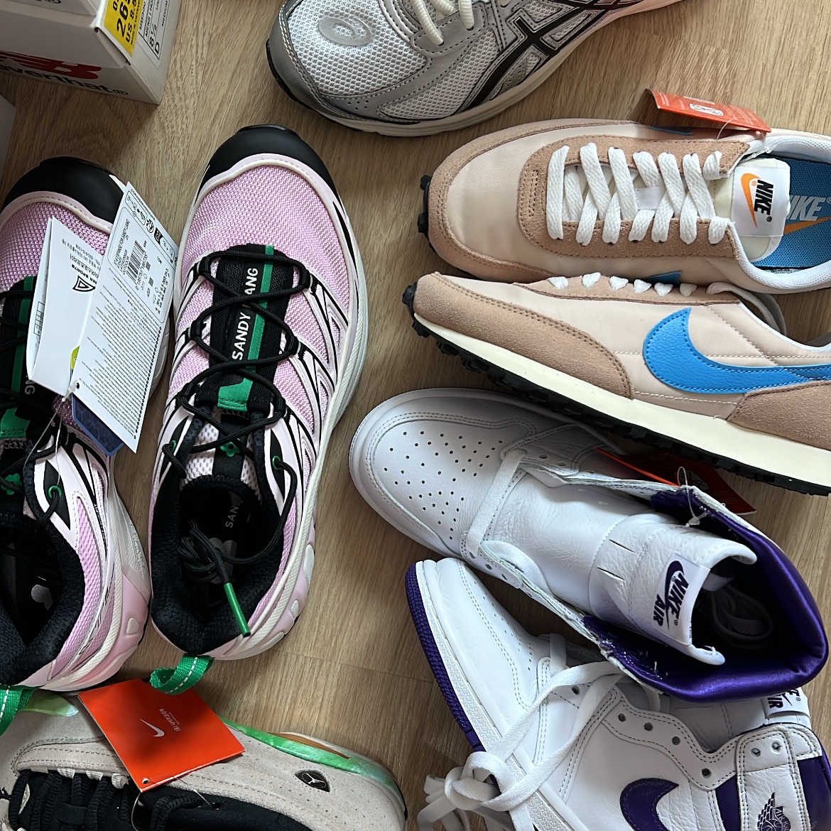 Salomon x Sandy Liang XT-6 Expanse Cradle Pink, (W) Jordan 1 High OG Court Purple 착용 스타일